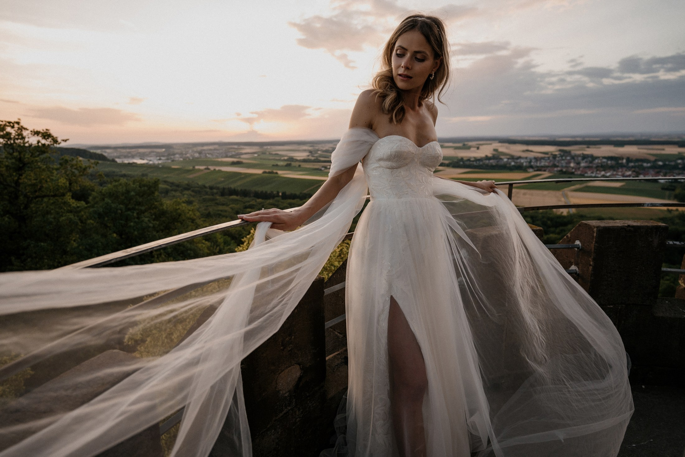 Heuchelberger Warte. Wedding photograper — Alex Popov photography Germany, Switzerland, Italy, France. Based in Stuttgart