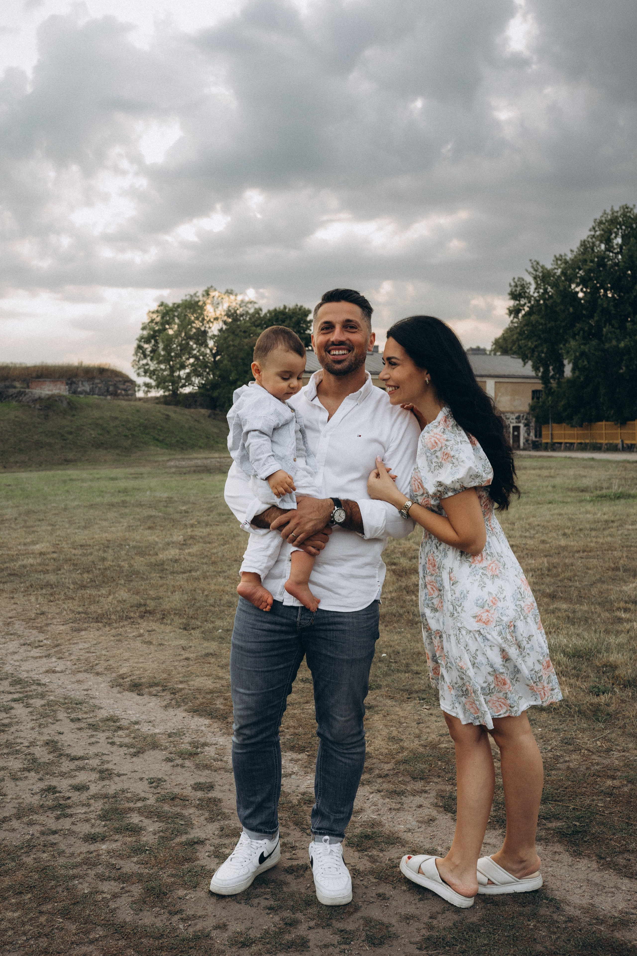 Summer. Wedding and portrait photographer in Helsinki Vickan O