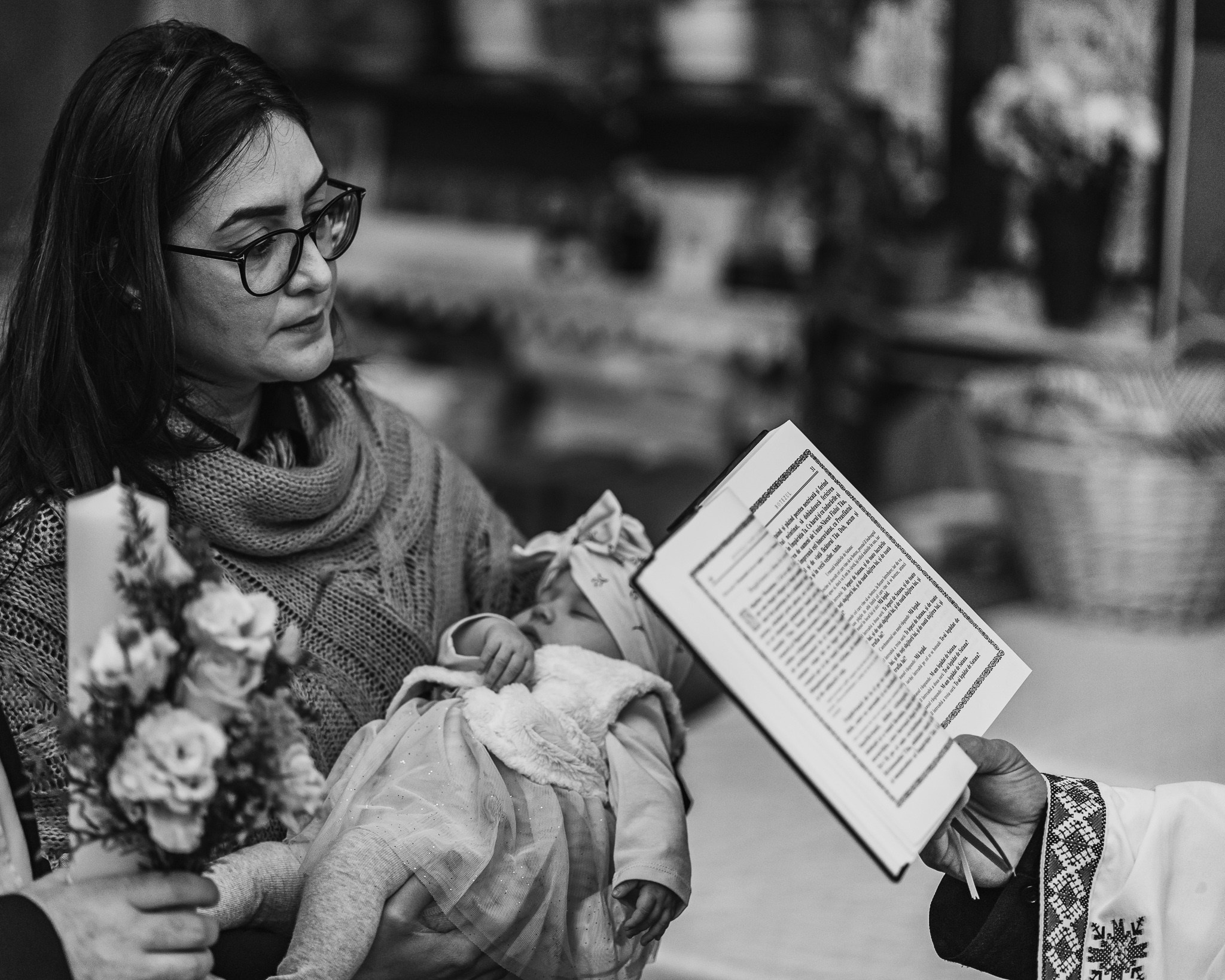 Fotograf de Botez în București- Mihai Popa Fotograf. Fotograf Nuntă & Botez București - Mihai Popa | Dincolo de oameni, imortalizez emoții!