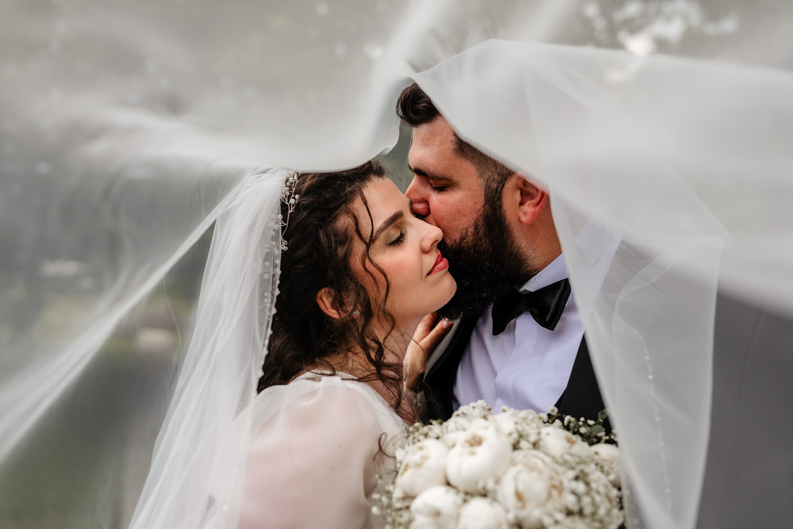 Radu Rahovan Fotograf de nuntǎ Cluj - Zalau - Alba - Târgu Mureș - Bistrița