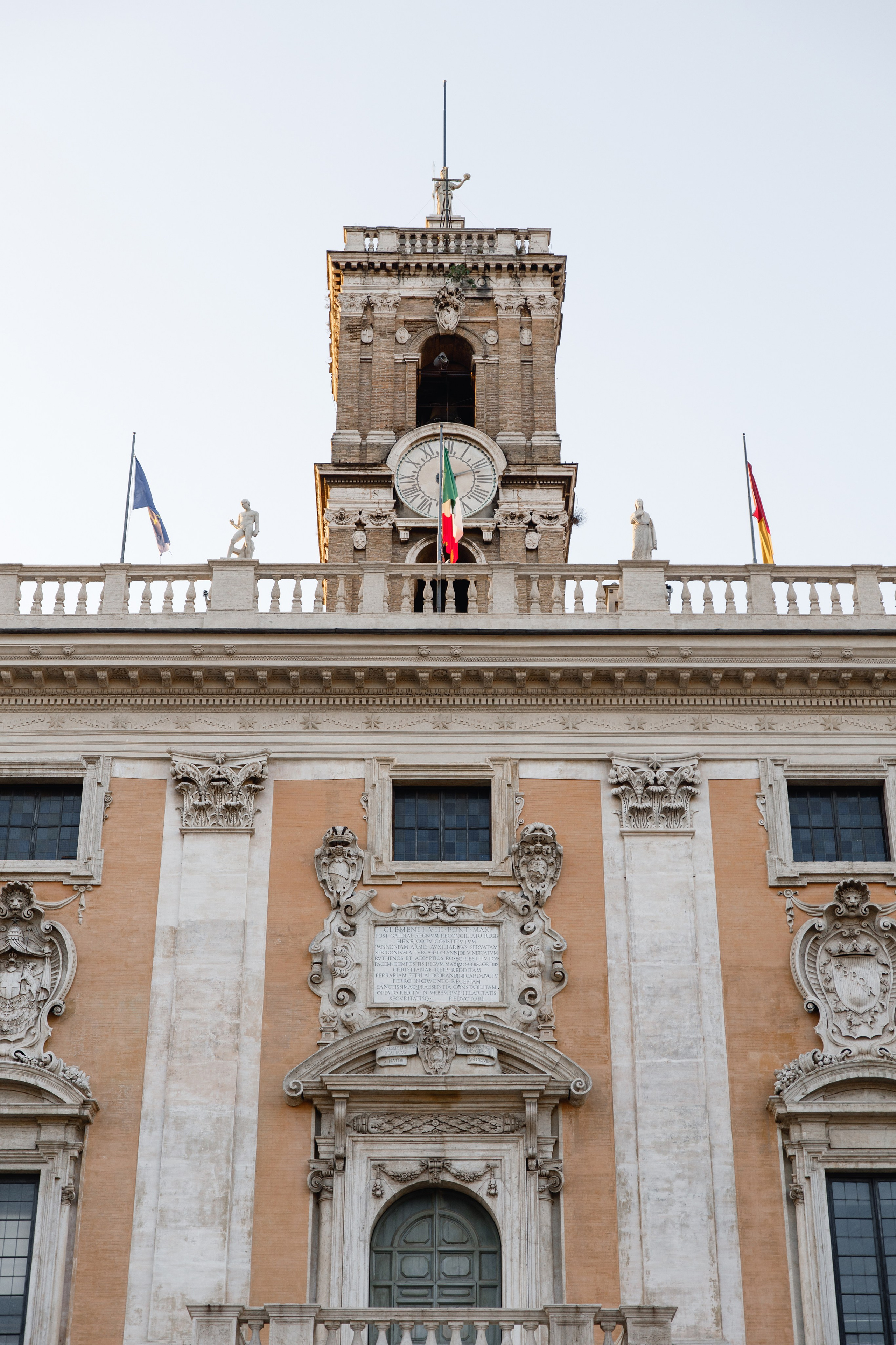 Elopement in Rome. Wedding Photographer Rome Tuscany Como Sicily Puglia Amalfy Italy- Oksana Savenchuk