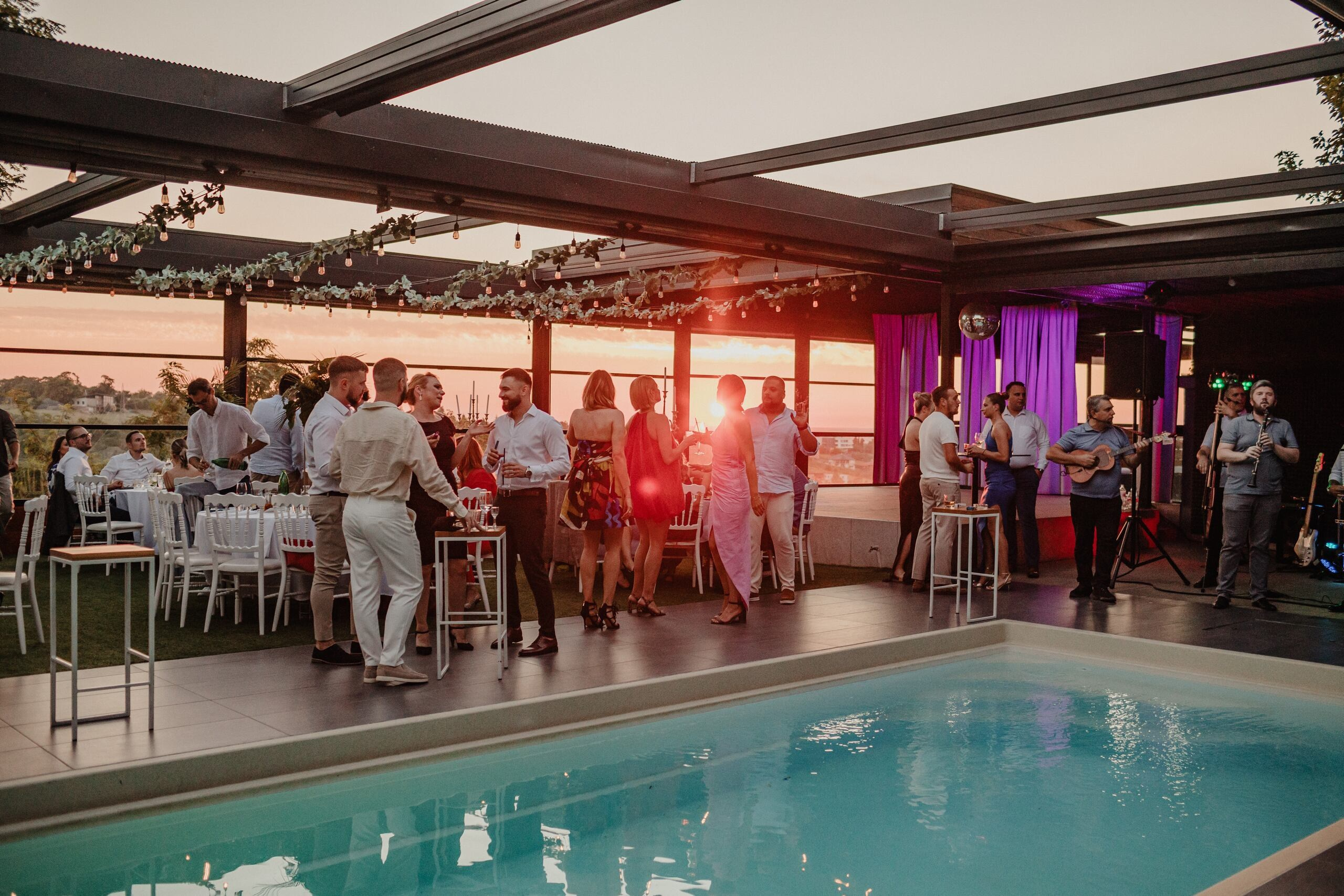 Leona & Ivan. Wedding photographer based in Novi Sad, Marko Milivojevic