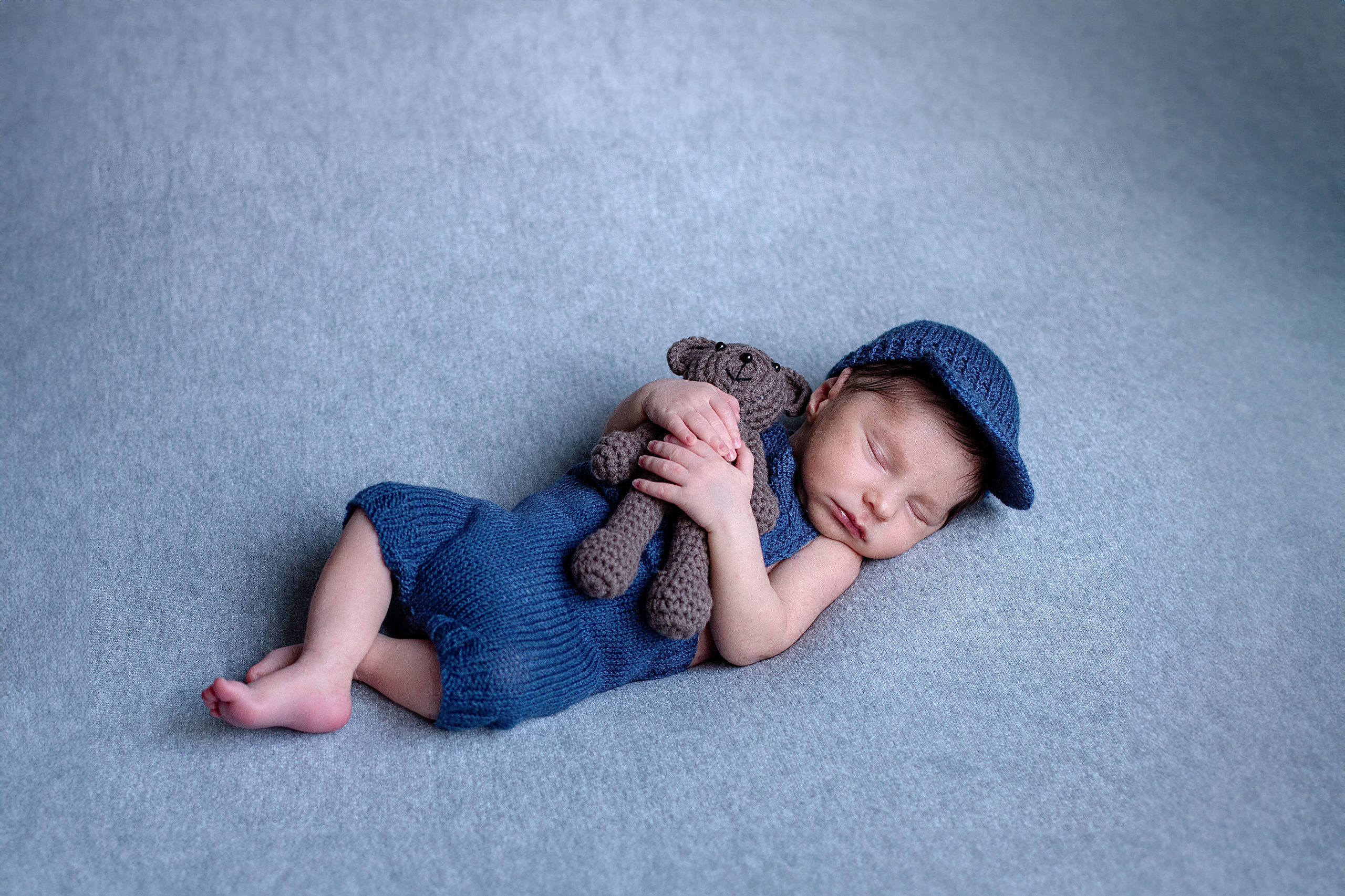 Newborn классическая. Детский и семейный фотограф в г. Бельцы