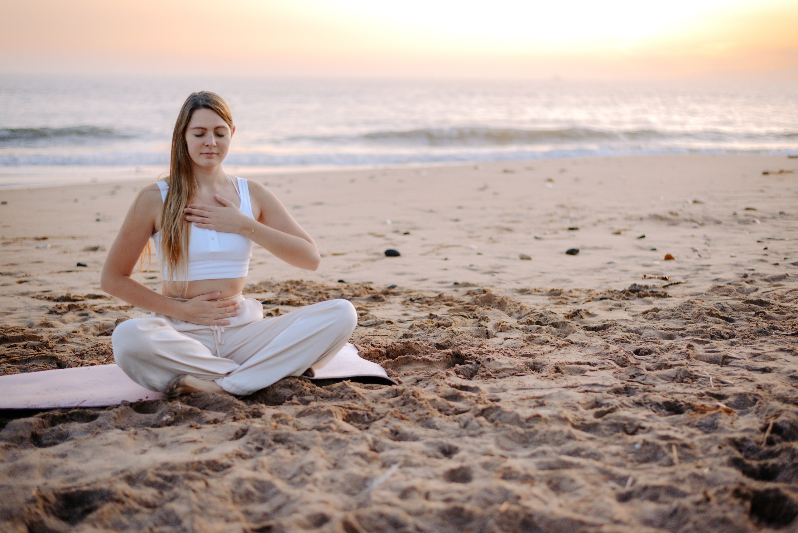 Může mi jóga pomoci lépe spát?. Mateřství. Nevýchova. Život v souladu s přírodou. Jóga