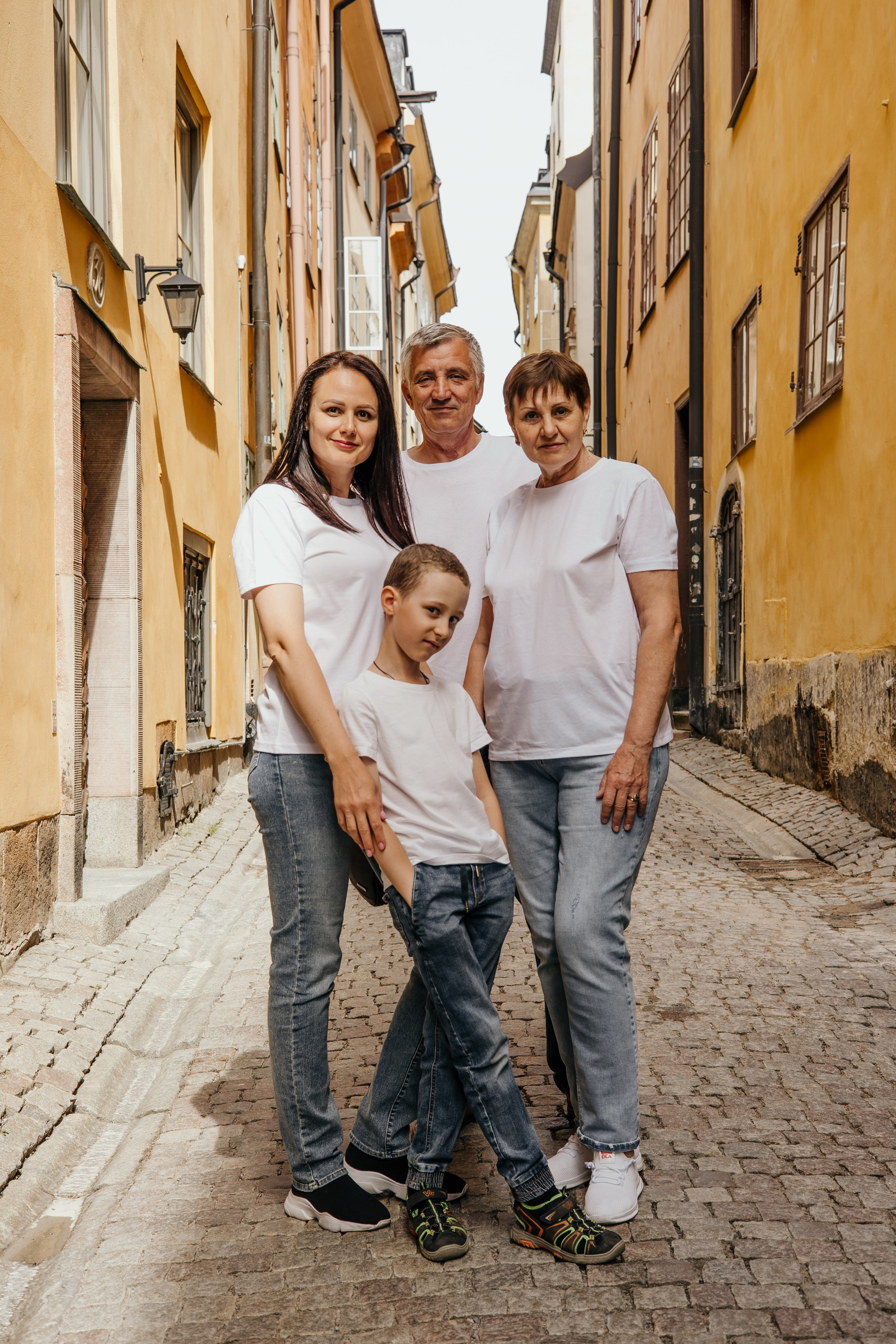 A walk for the Tatjana family. Iryna Zhyvora | Photographer | Stockholm