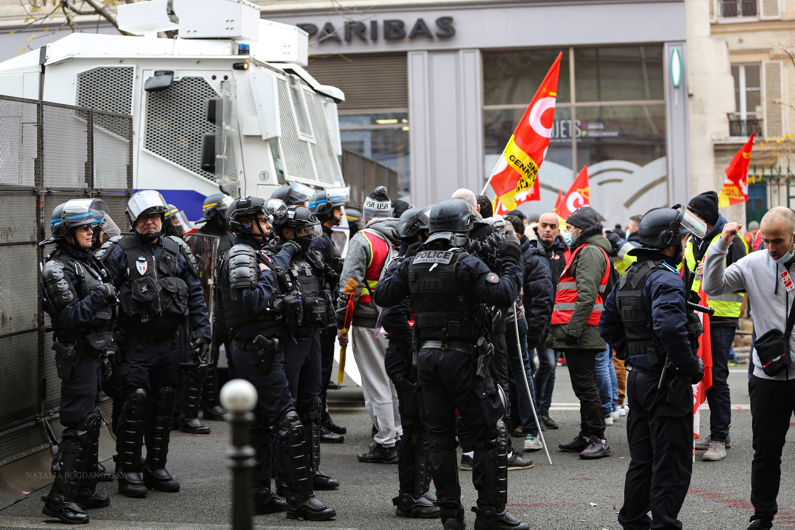 CRS. Natalia Bogdanovska. Films et photographie corporate en France