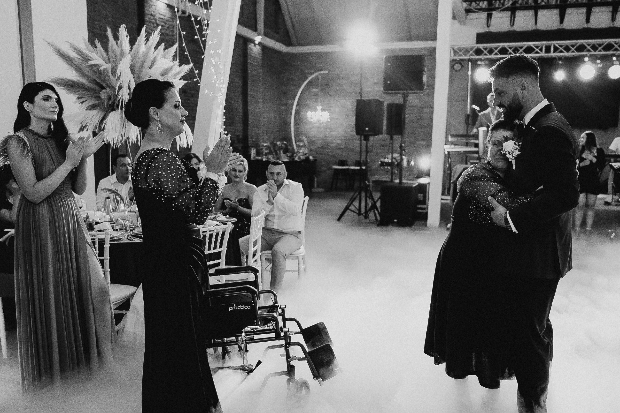 Andreea & Constantin. Ionutdraganfoto.com