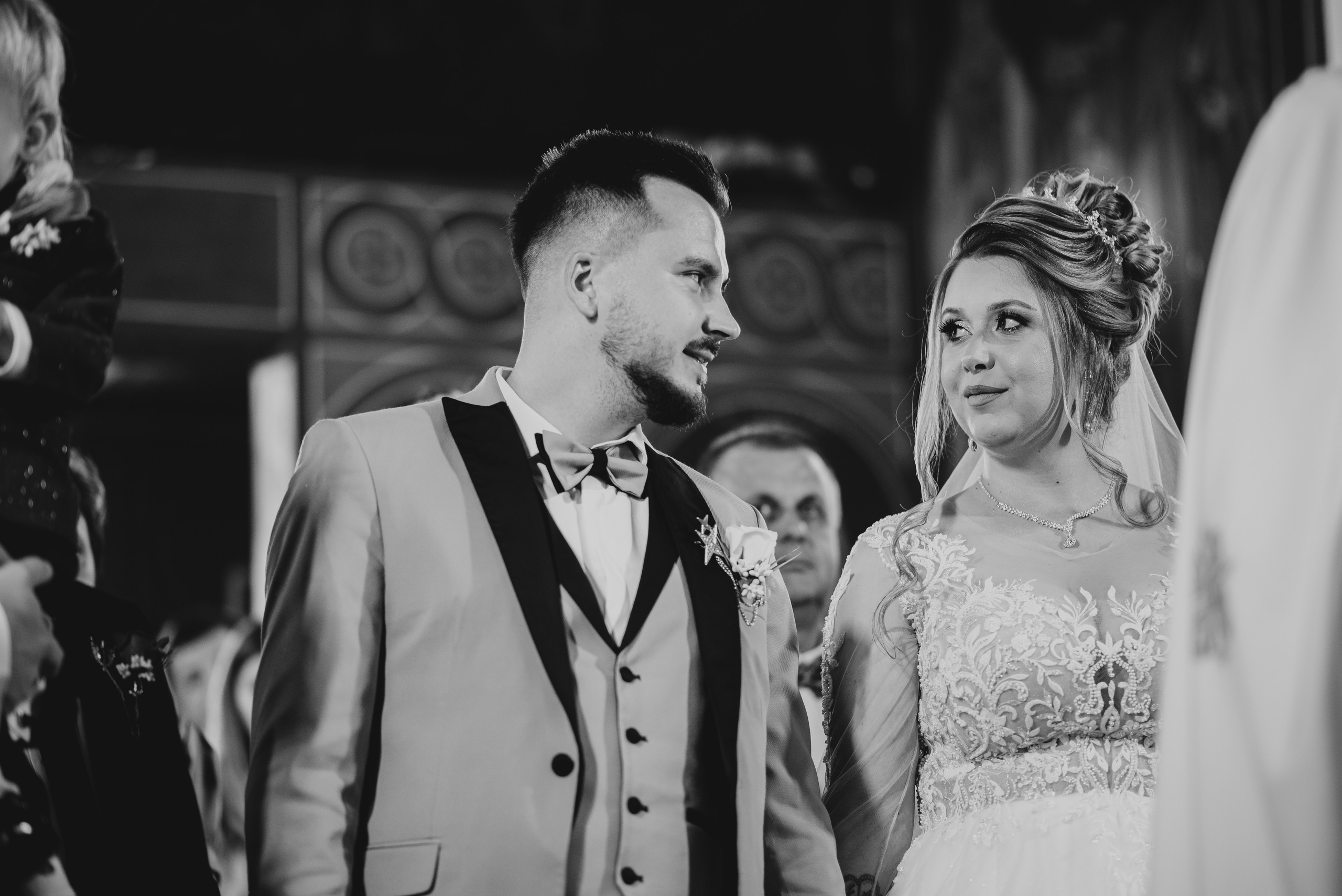 Fotografia de nuntă. Andrei Voicu Fotograf. Povești nescrise, surprinse atent