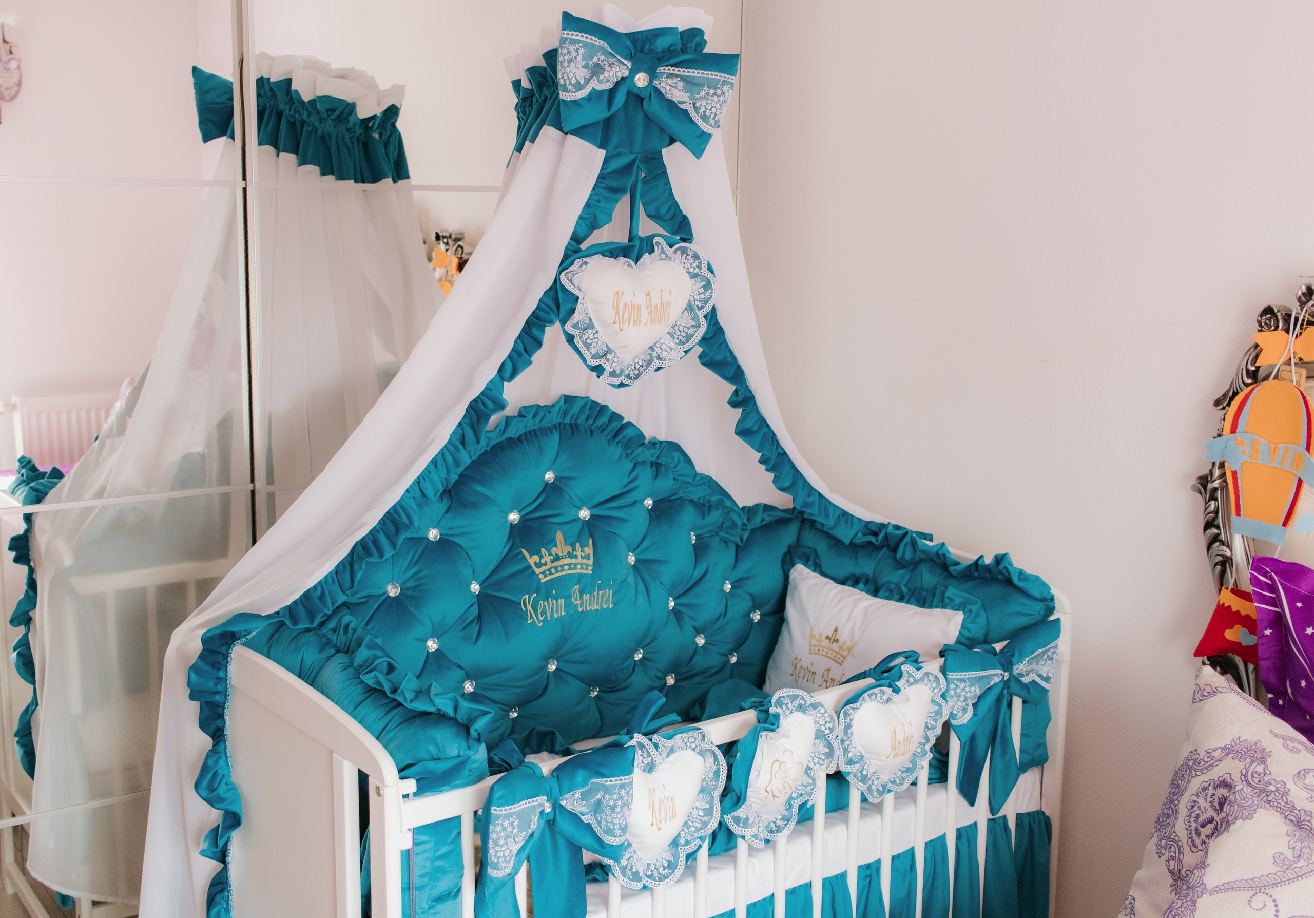 Kevin. Fotograf si videograf — evenimente si studio