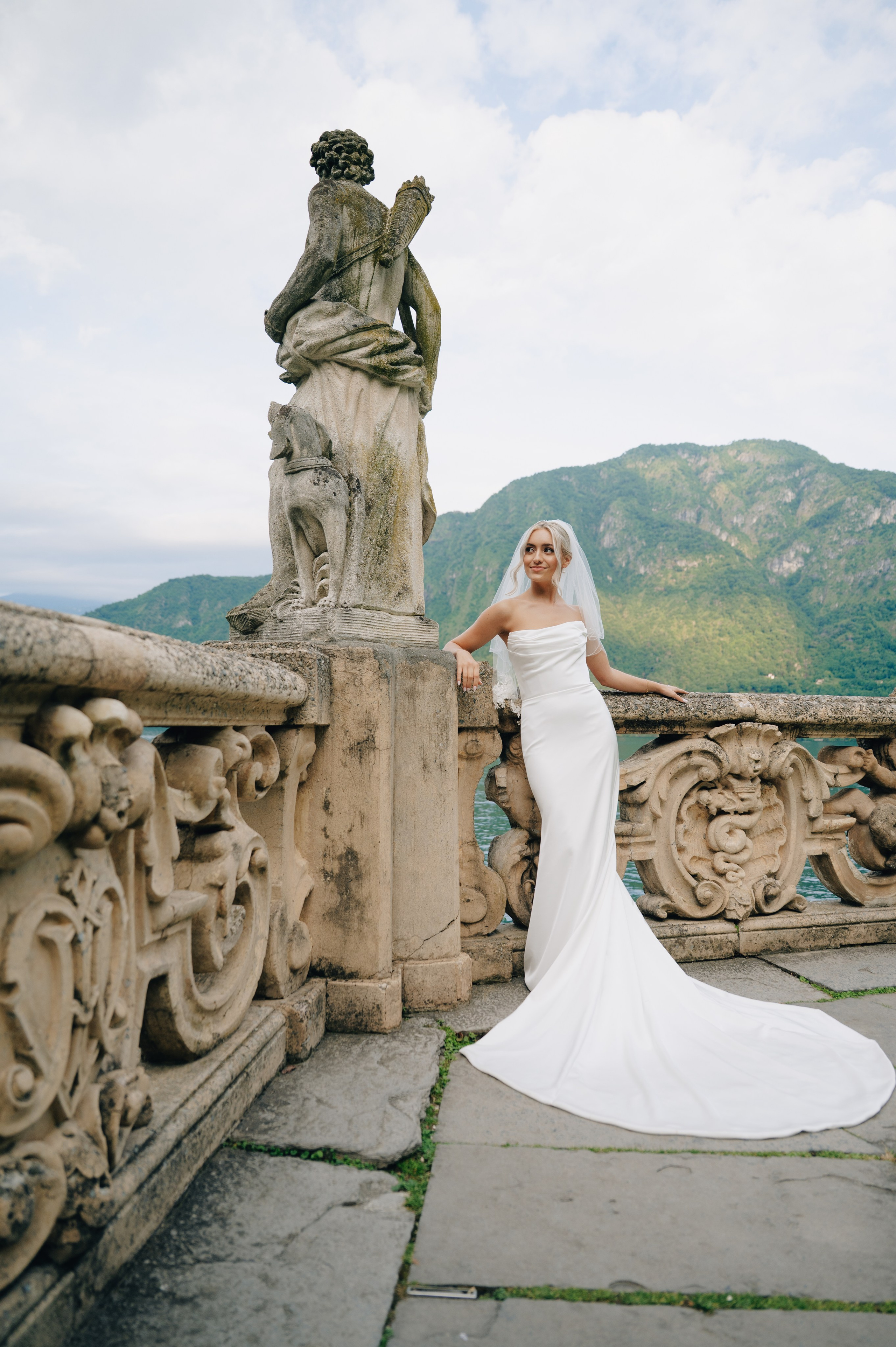 Lake Como. Lake Como Photographer — Proposal | Wedding | Elopement