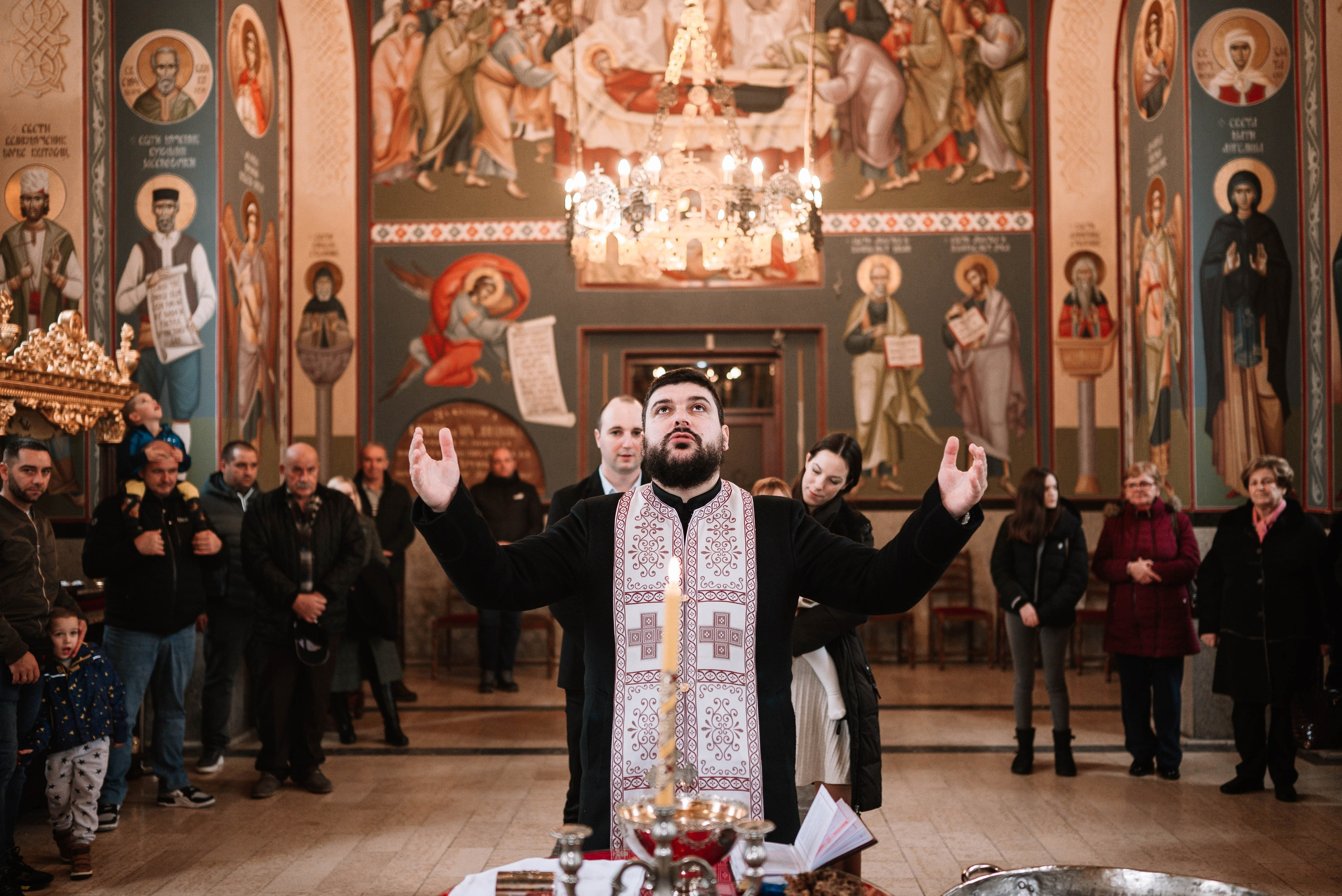 FOTOGRAFISANJE KRŠTENJA. Dečiji i porodični fotograf