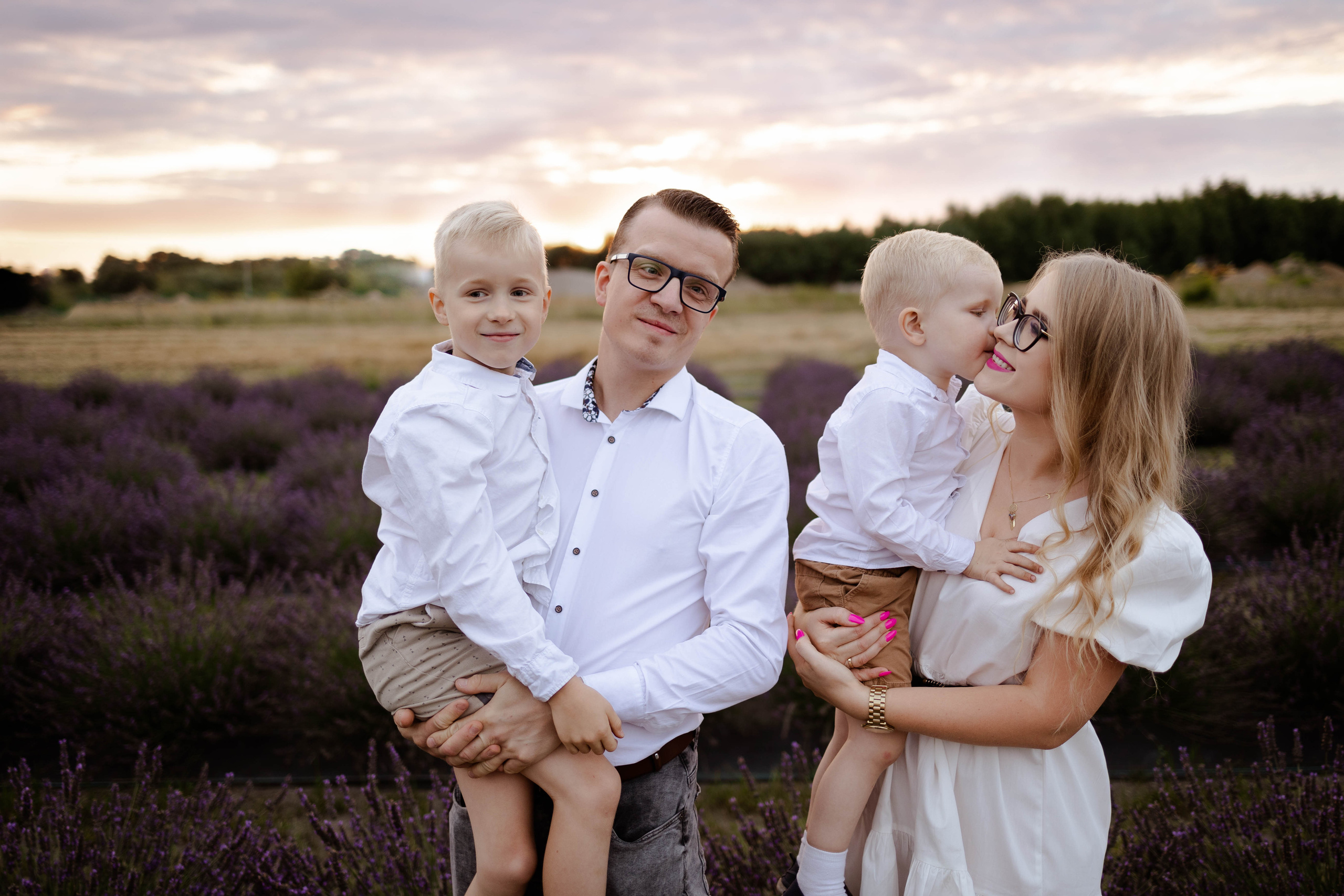 Lawendowa sesja rodzinna. Fotograf Siedlce