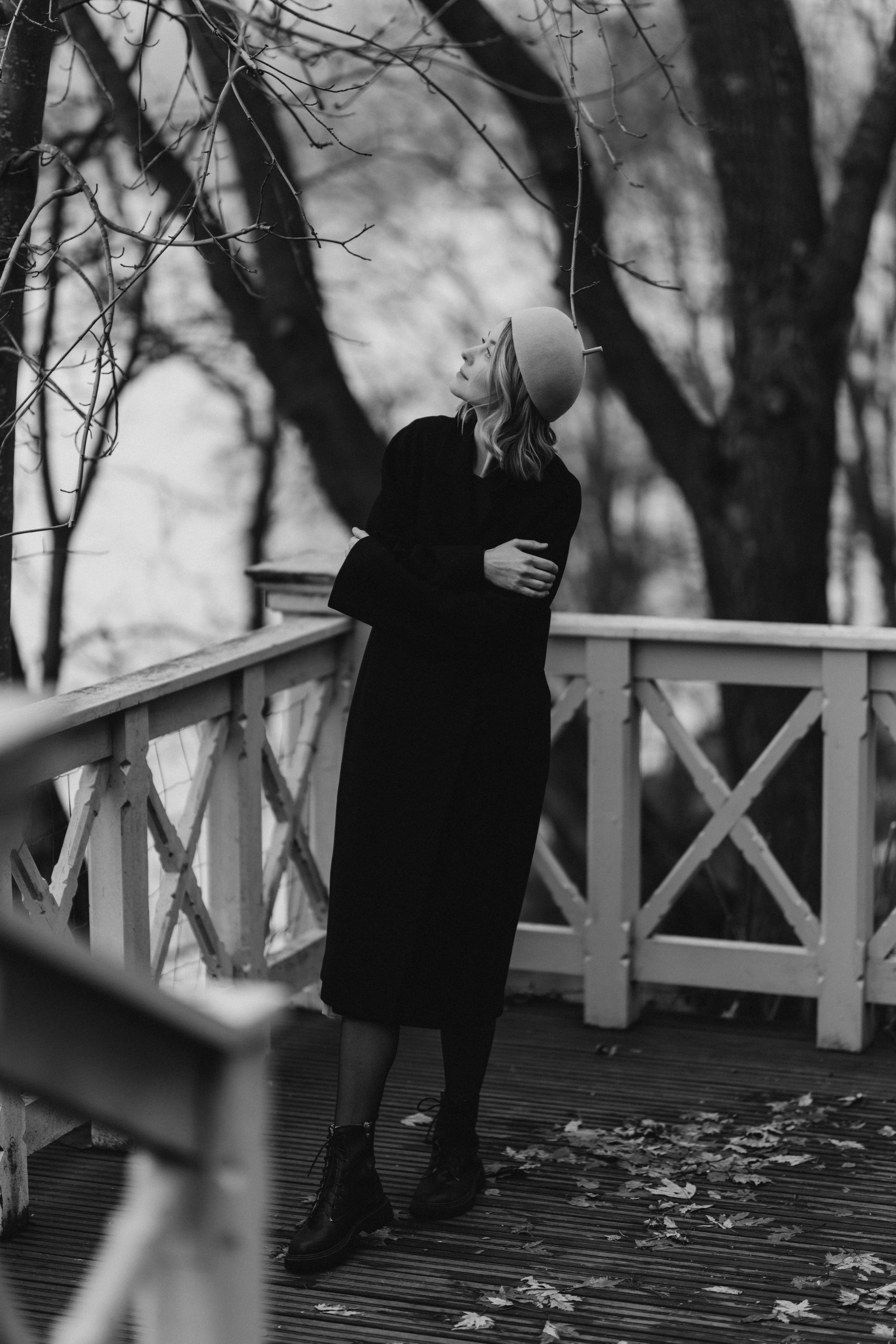 Woman phoshoot. Wedding and portrait photographer in Helsinki Vickan O