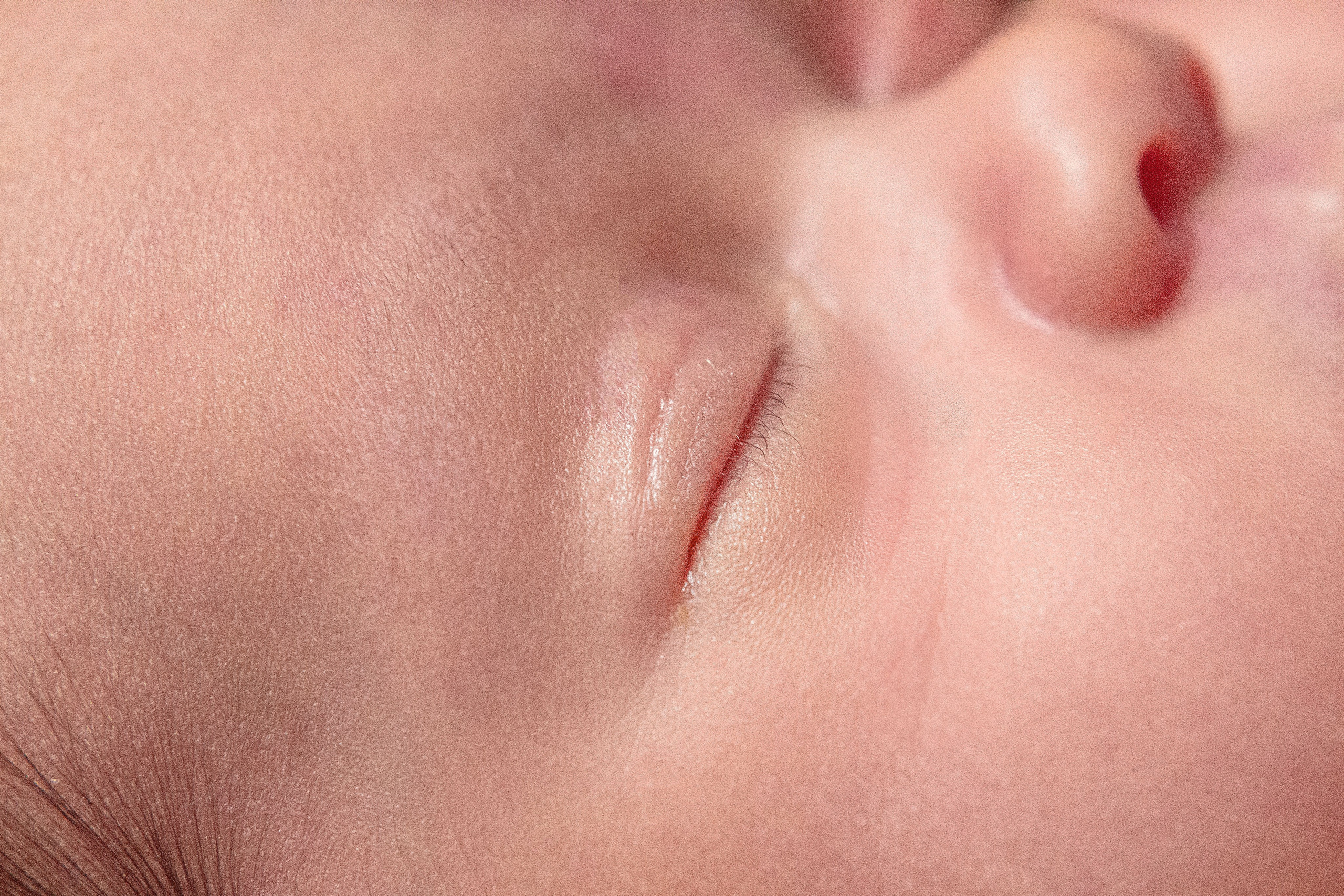 Newborn классическая. Детский и семейный фотограф в г. Бельцы