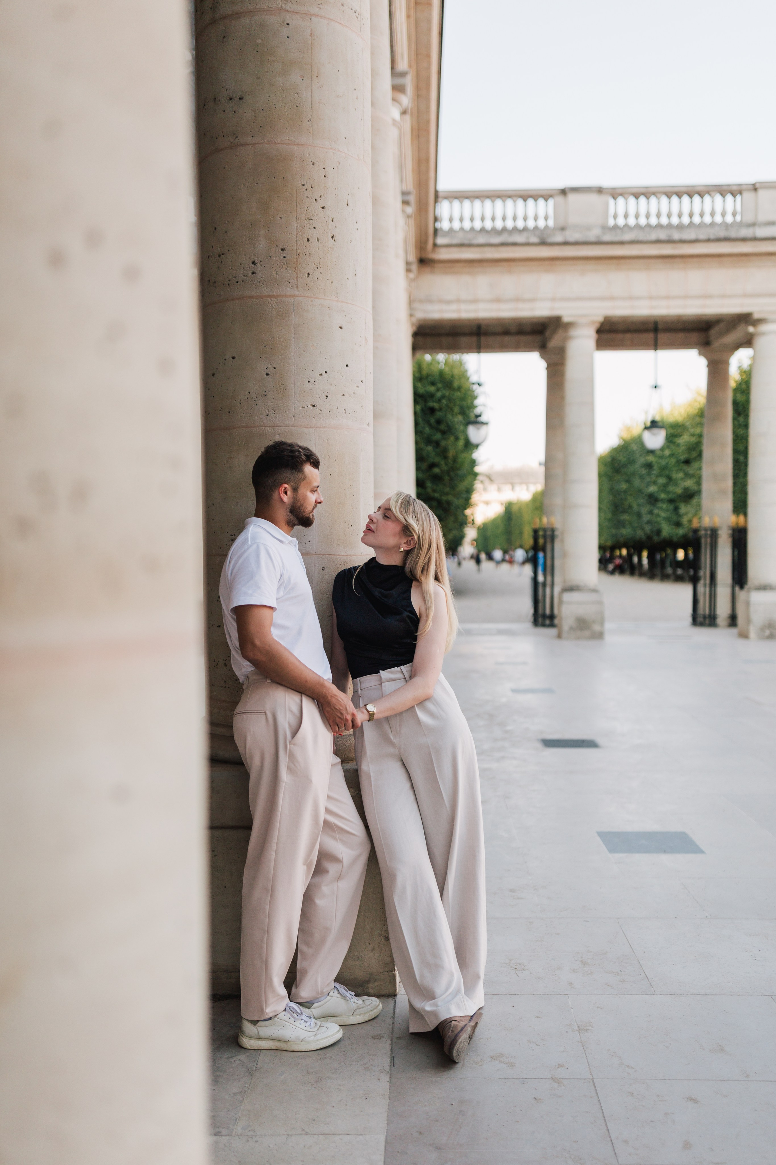 Paris couple shooting. Photographer Rouen, France
