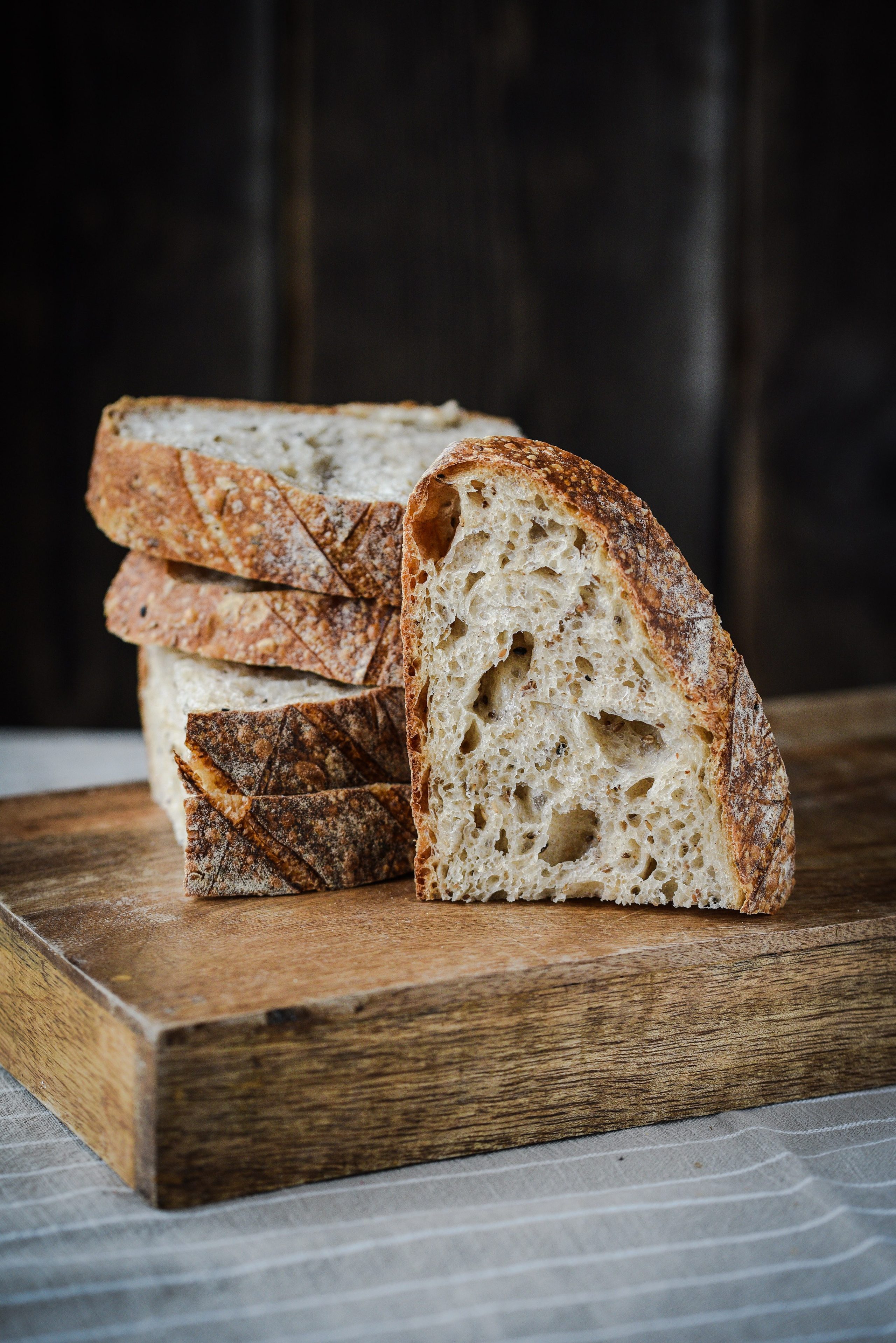 Brot. Familienfotografin aus Sterzing Elena Muehlsteiger