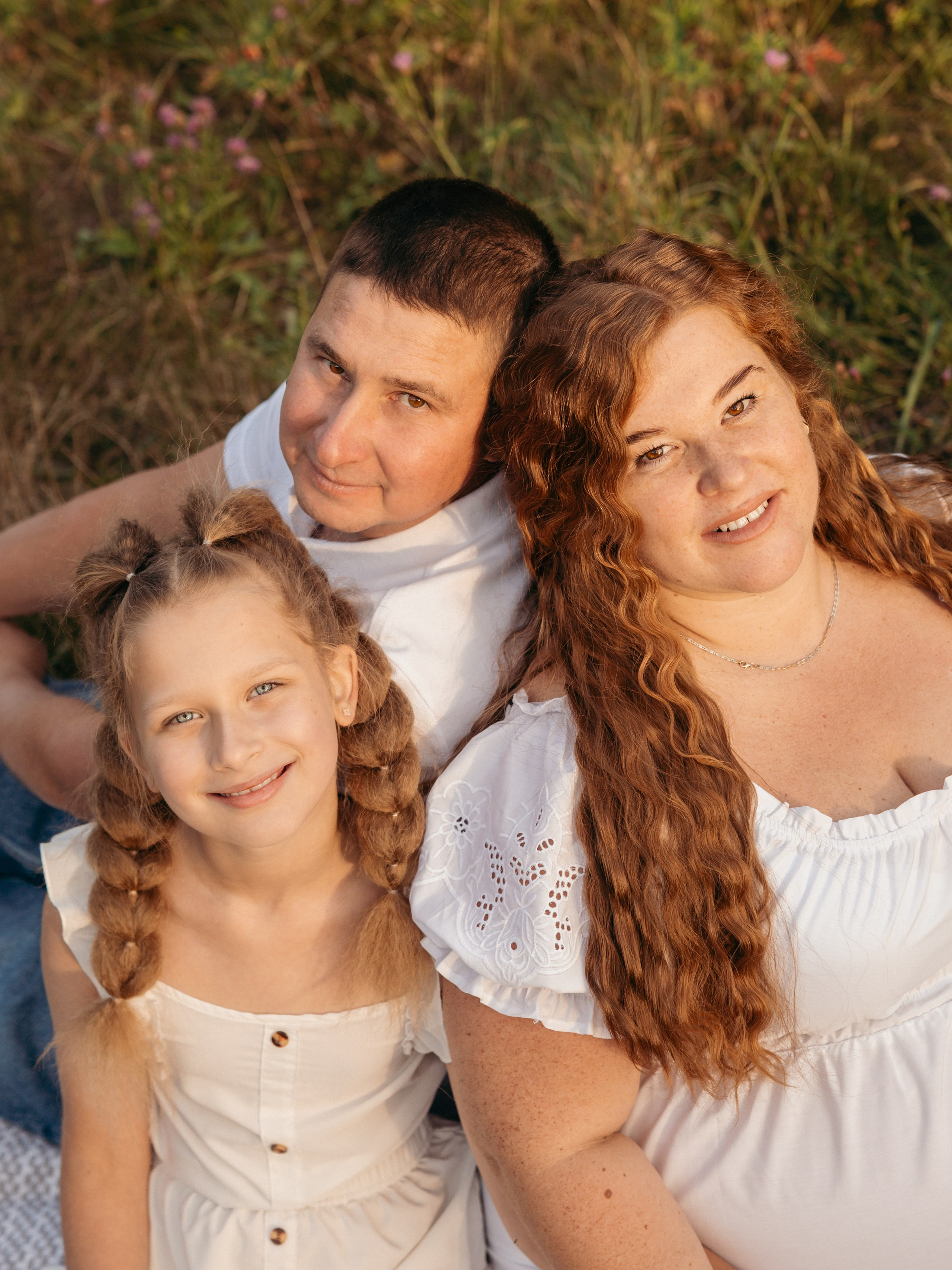 Tehotenské Focení ve přírodě. Lifestyle and Family Photographer in Pisek Oxana Telupilova