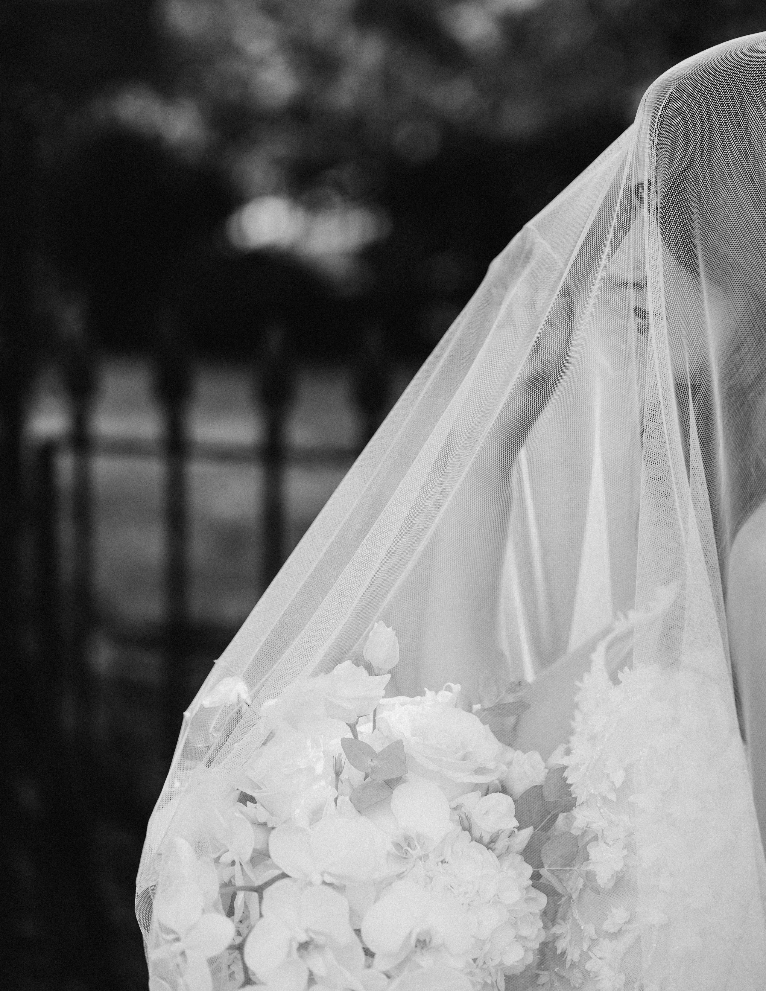 Elegant Wedding London Belgravia Elopement couple. Timeless Wedding & Event Photography — based London, working across Europe
