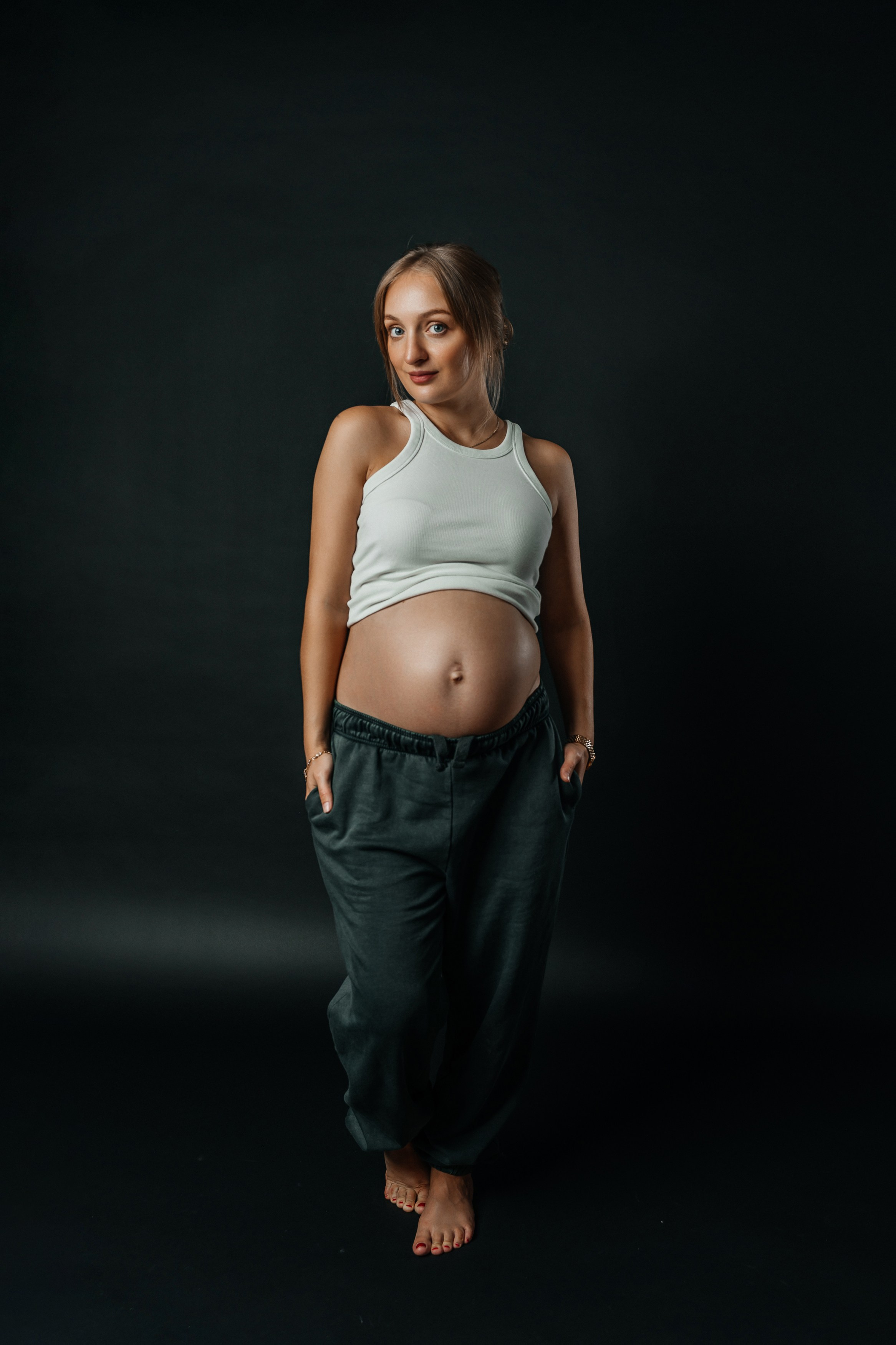 maternity photo shoot in London, stylish maternity photo shoot, стильная фотосессия для беременной, фотосессия беременности в Лондоне, беременная фотосессия в Лондоне 