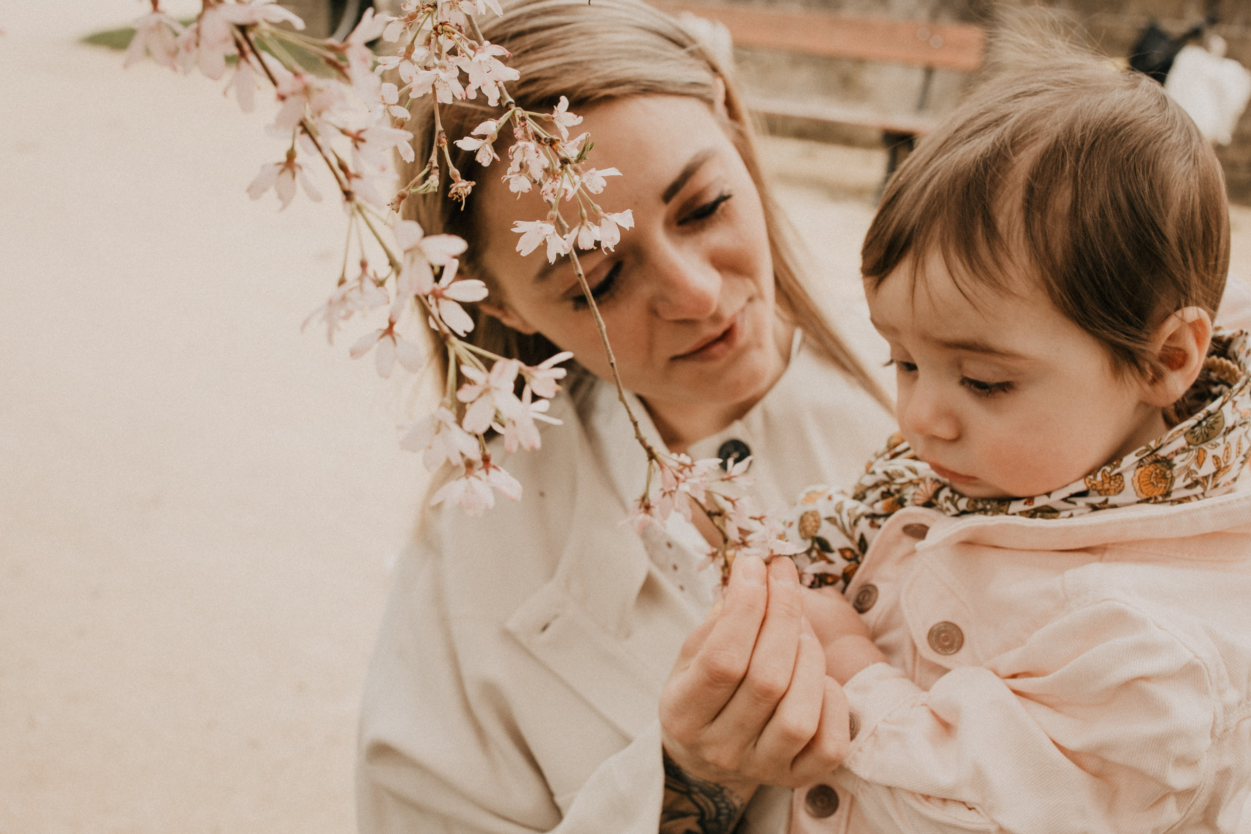 SÉANCE EN FAMILLE –Parc du Pâtis, WOIPPY. Je suis Olga, votre photographe de famille à Metz et dans toute la France