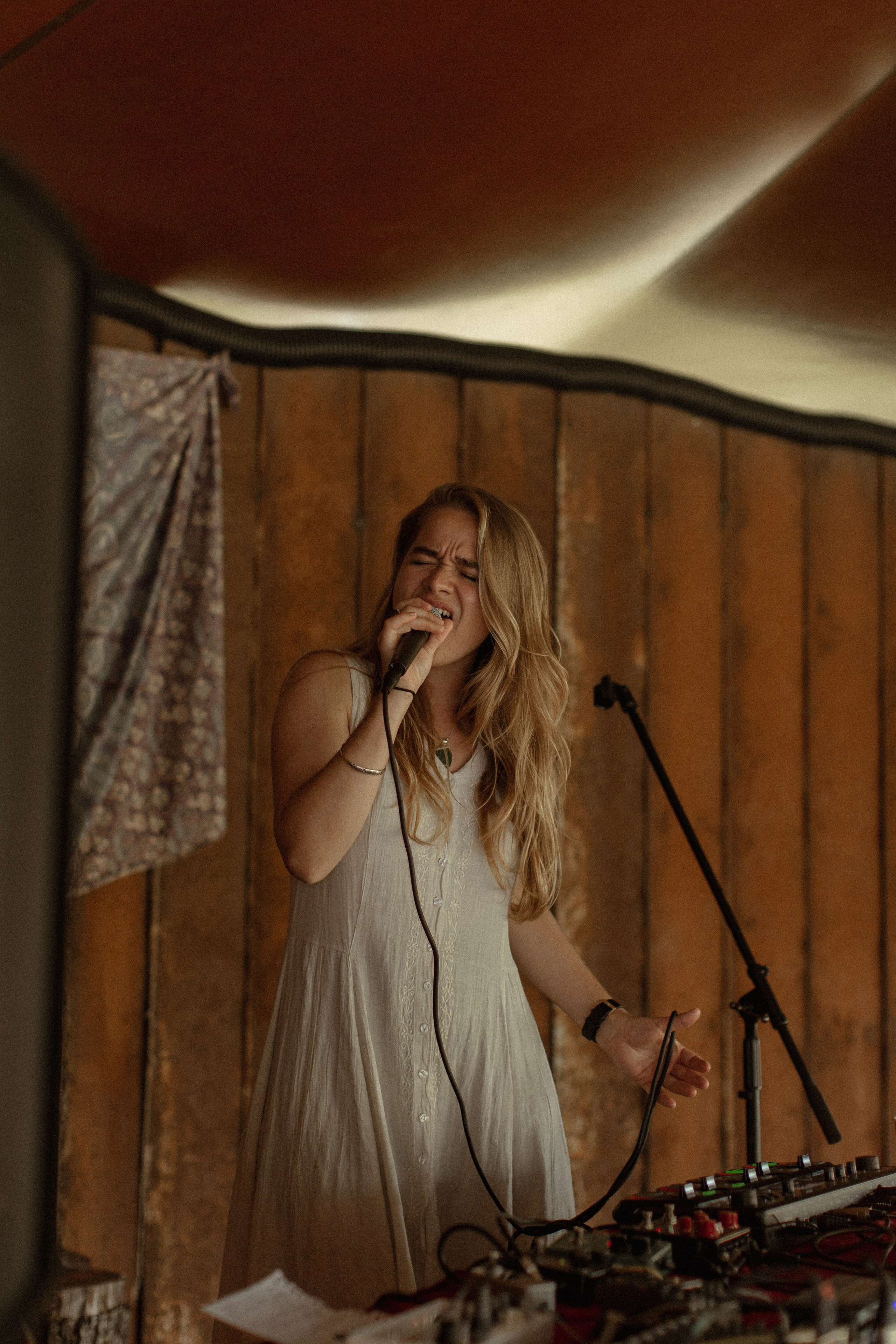 High vibes retreat reportage. True self