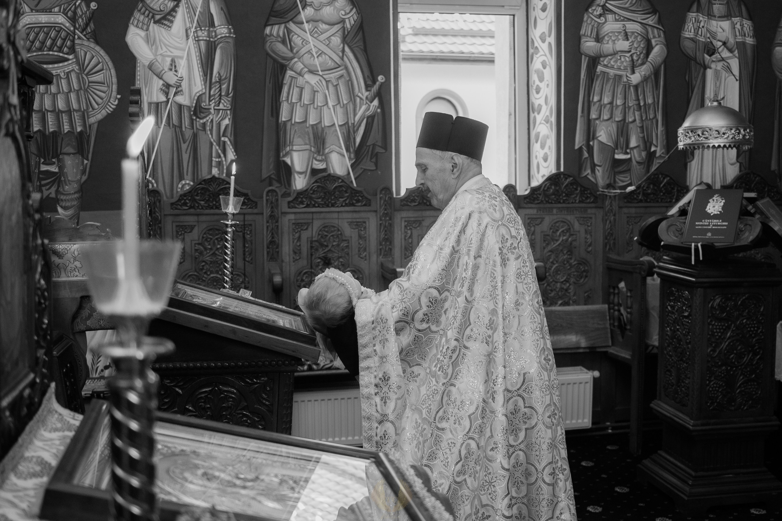 Eva Ioana. Fotograf si videograf — evenimente si studio