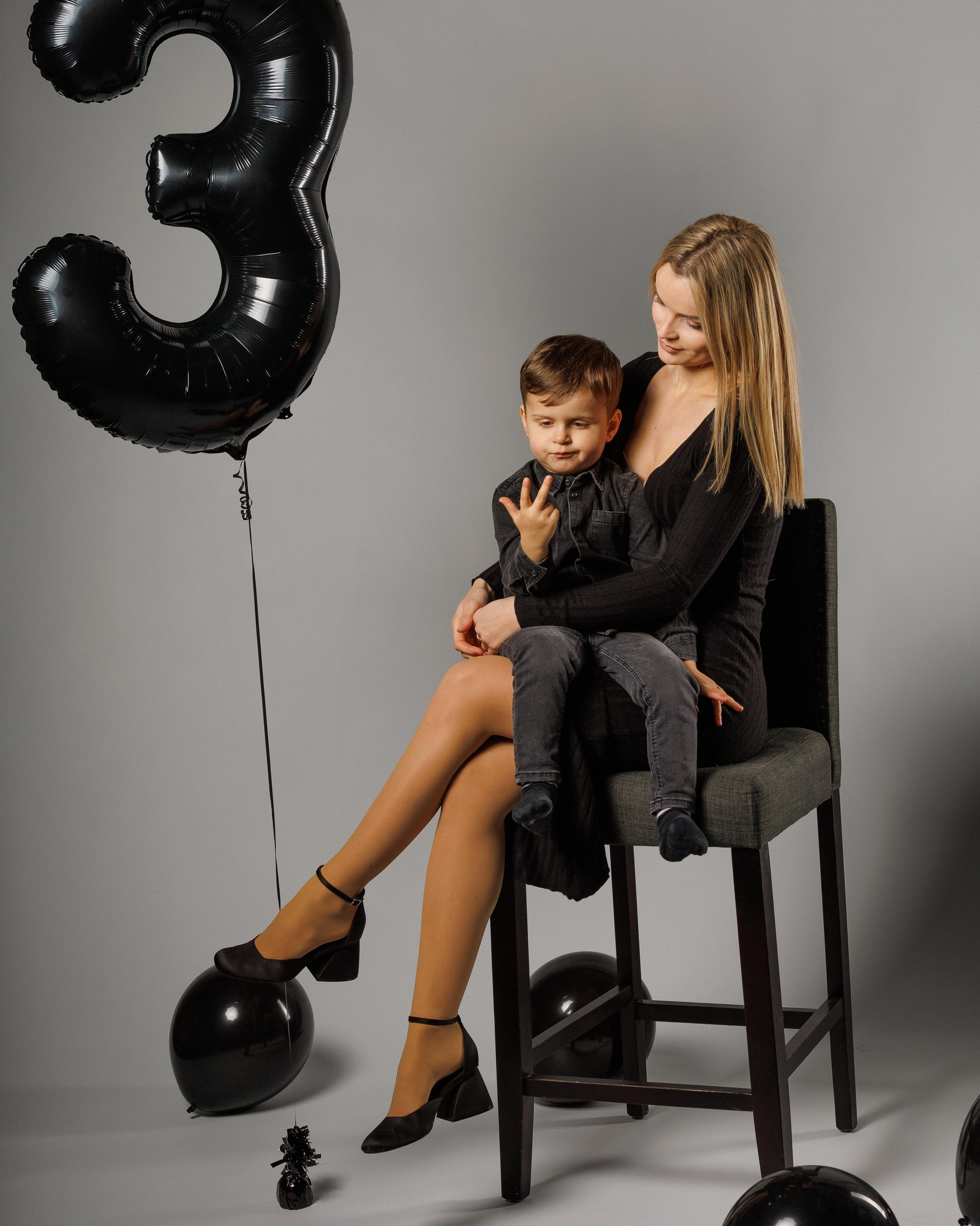 ValStudio. Https://valphoto.wfolio.pro/