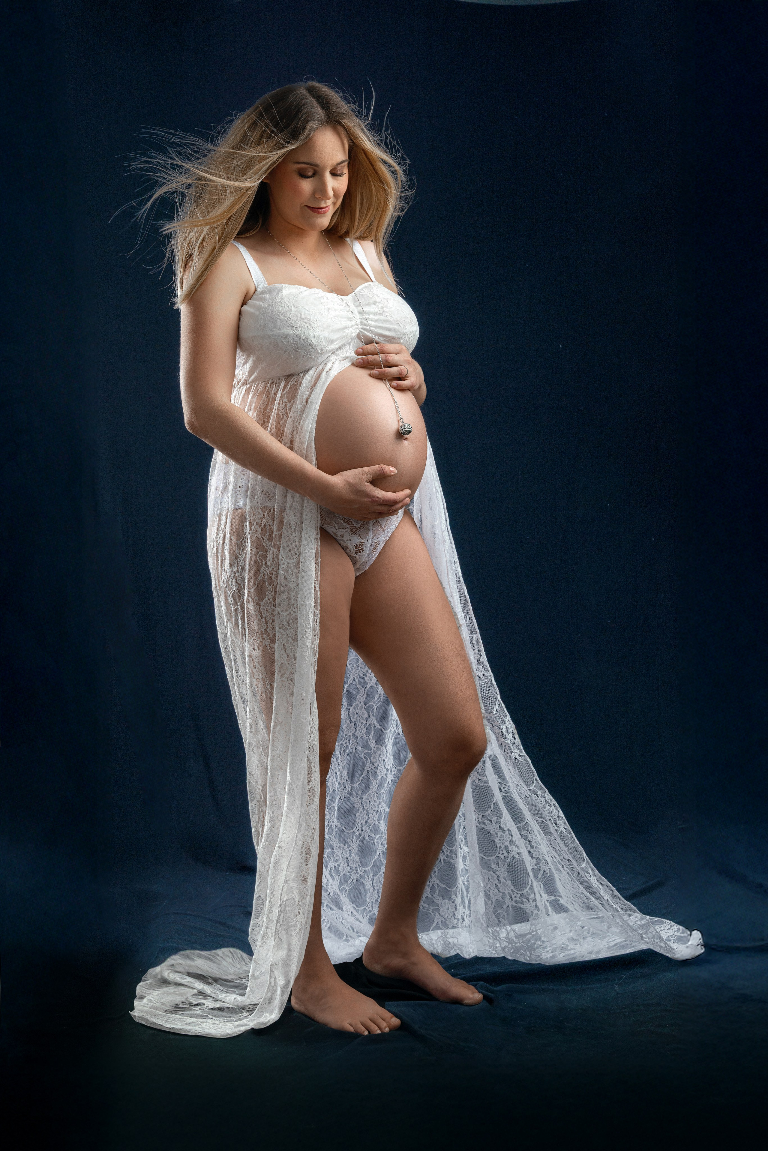 Grosses and newborn. Wedding-Family photographer, South of France–Paris, Valentina Acrement