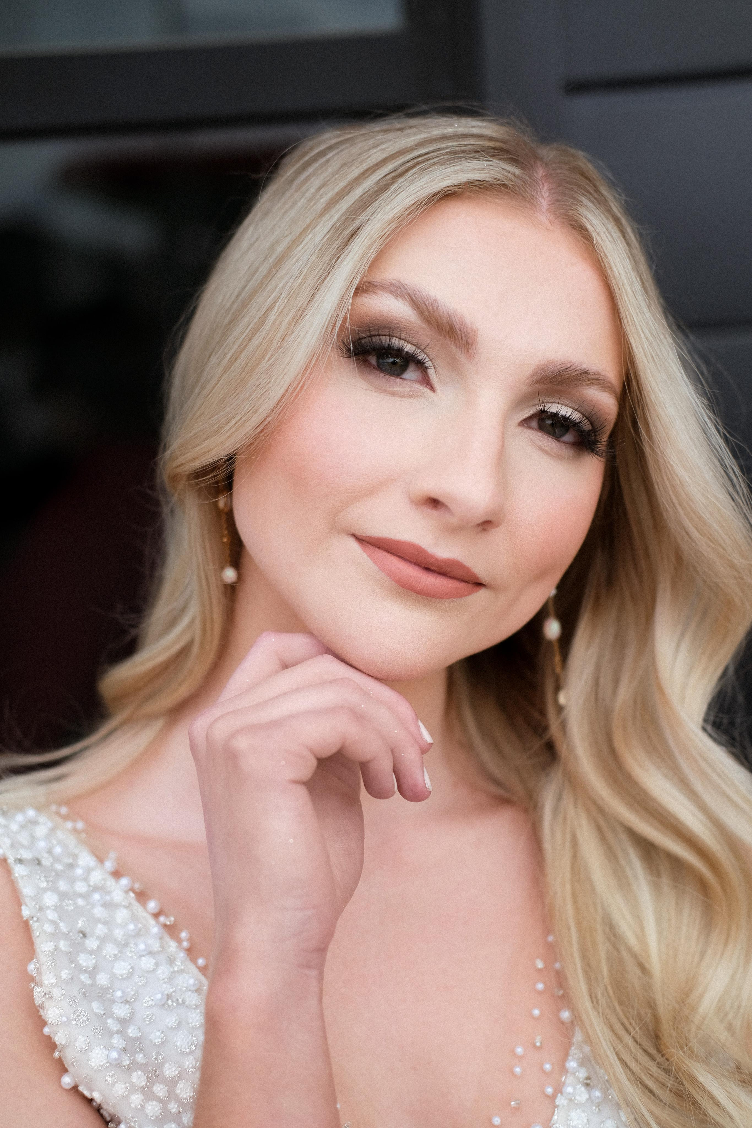 Bridal Portraits in Regina. Wedding photography and videography in Regina, Saskatchewan