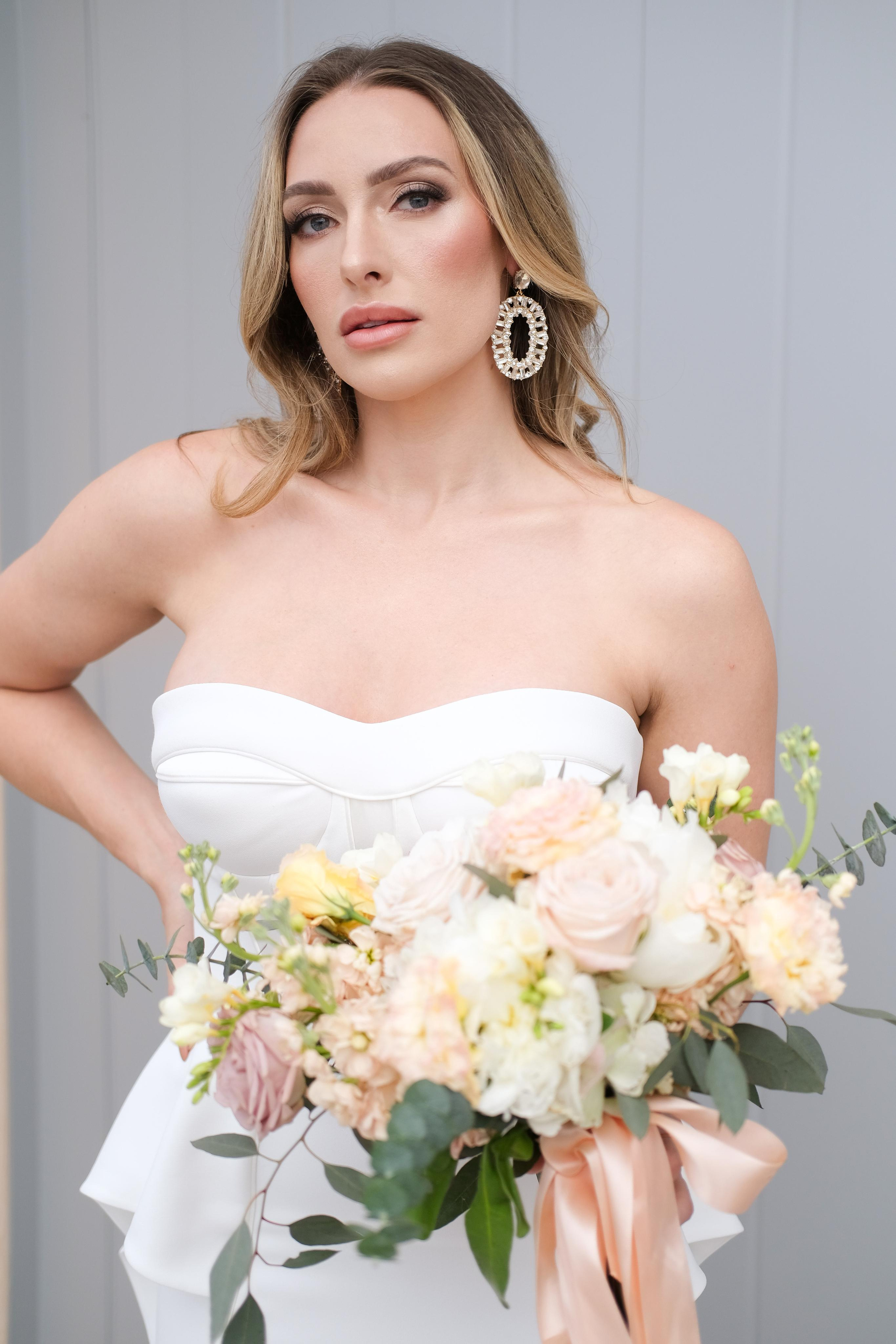 Bridal Portraits in Regina. Wedding photography and videography in Regina, Saskatchewan