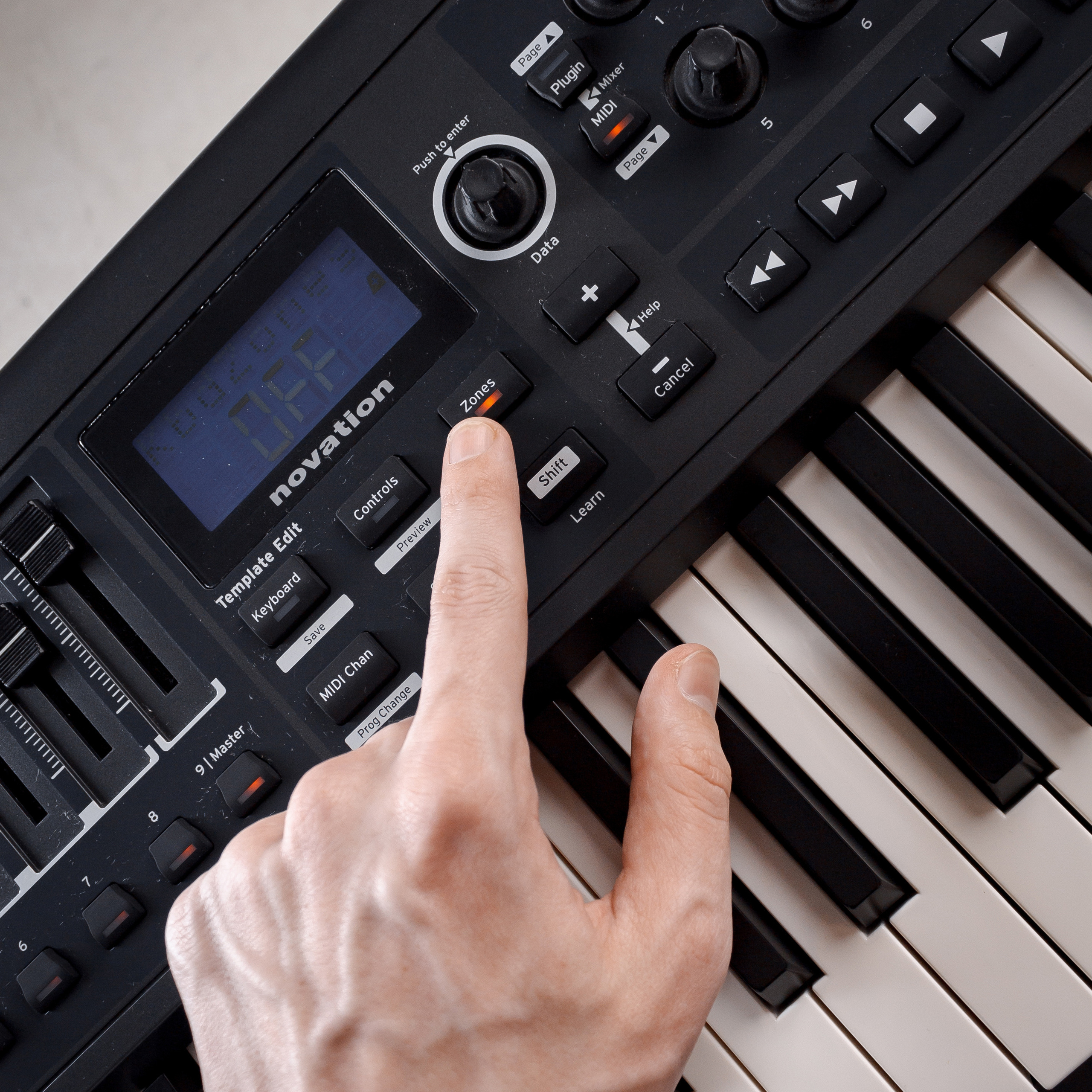 Роман (музыкант). Свадебный и портретный фотограф в Белграде Екатерина Македонская