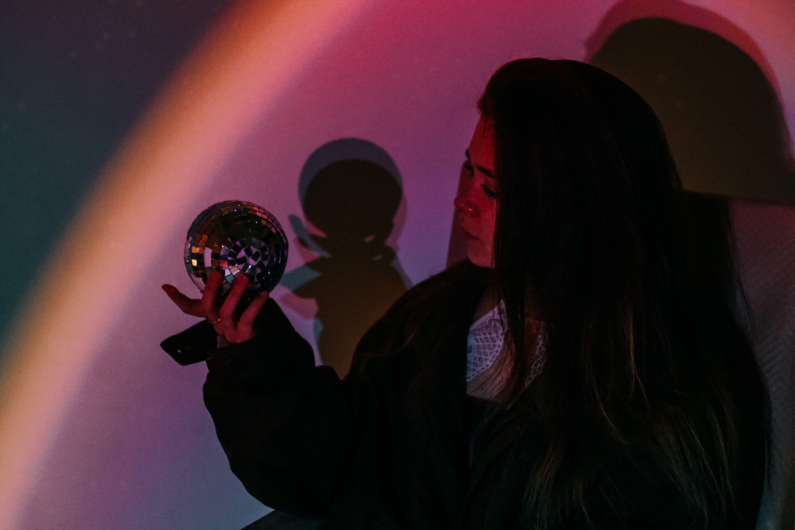 Цветной свет и жалюзи. Свадебный и портретный фотограф в Белграде Екатерина Македонская