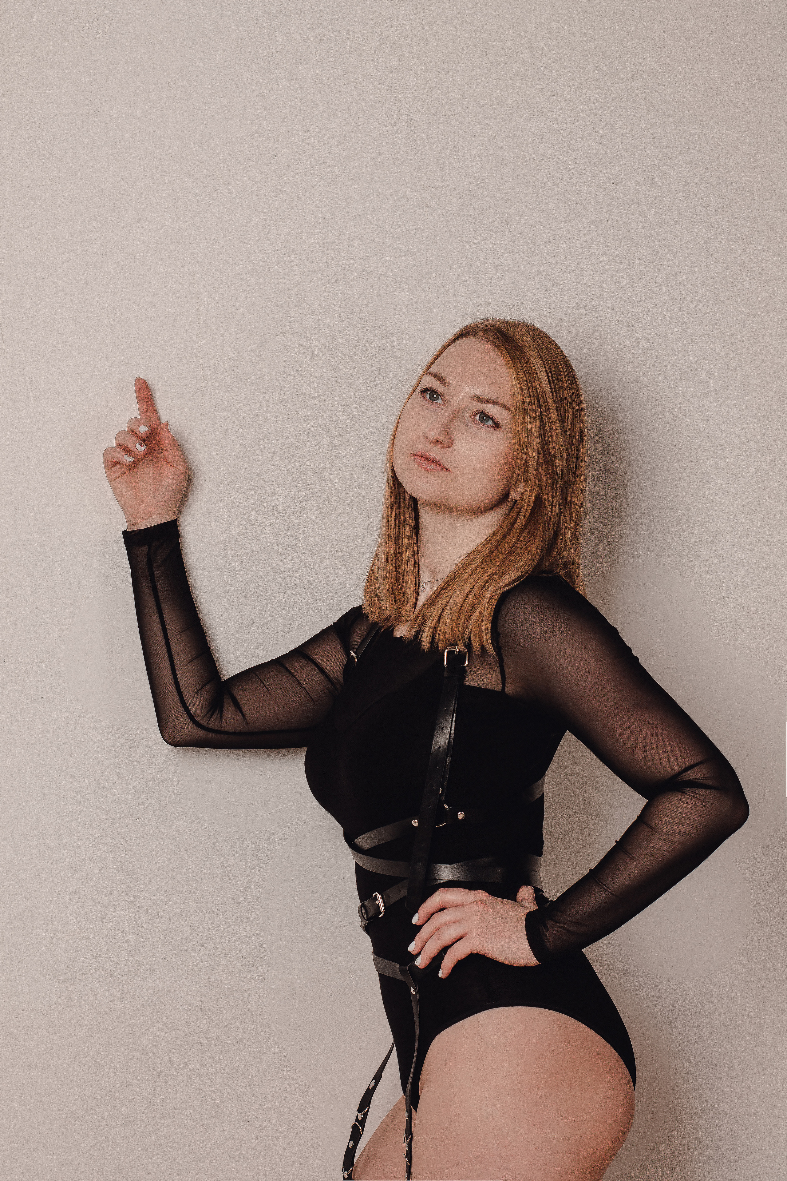 Настя в студии. Свадебный и портретный фотограф в Белграде Екатерина Македонская