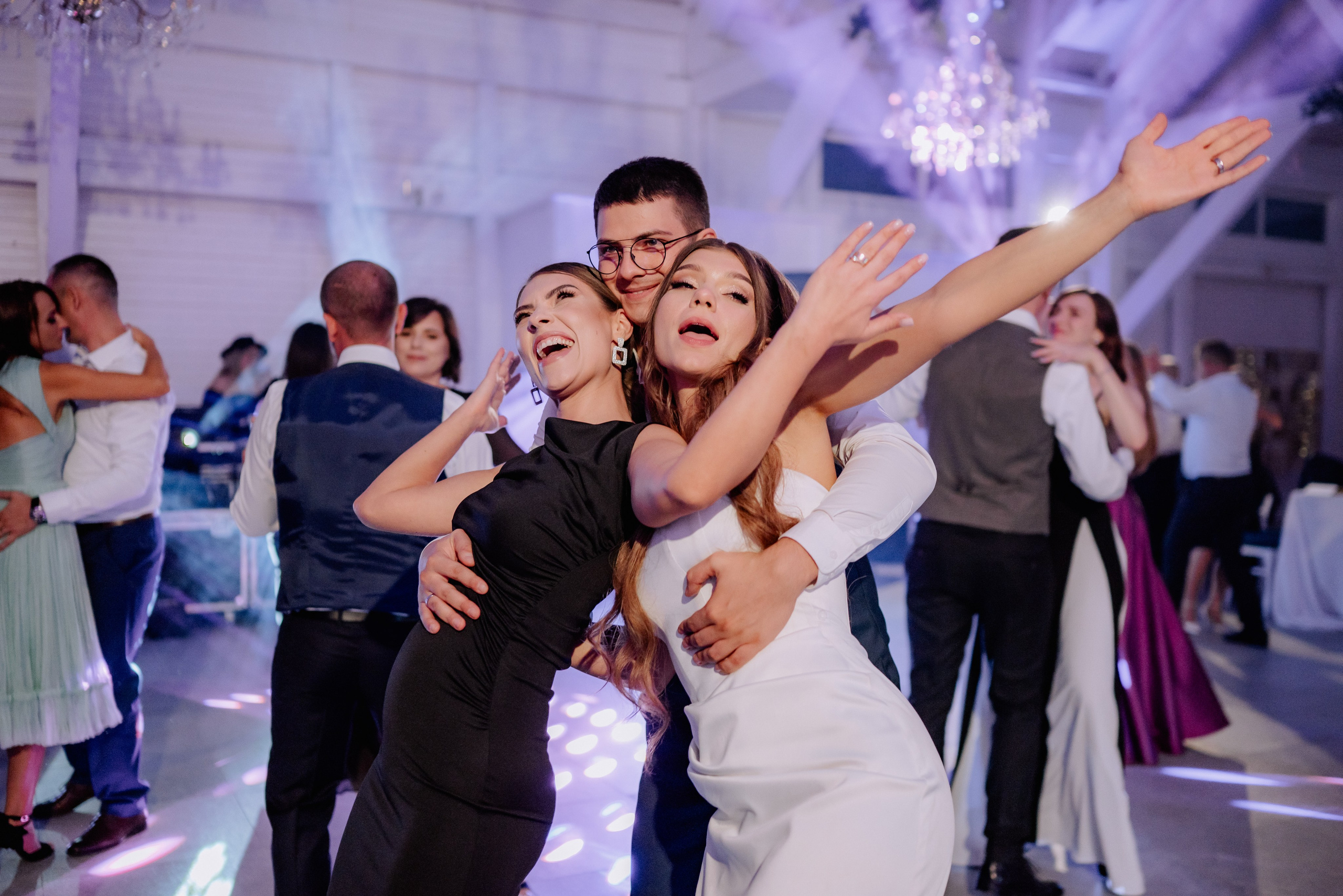 Andreea + Ciprian | Wedding day. Proud Vision Weddings | Wedding Photography & Film — Servicii profesionale Foto Video Nunta Iasi