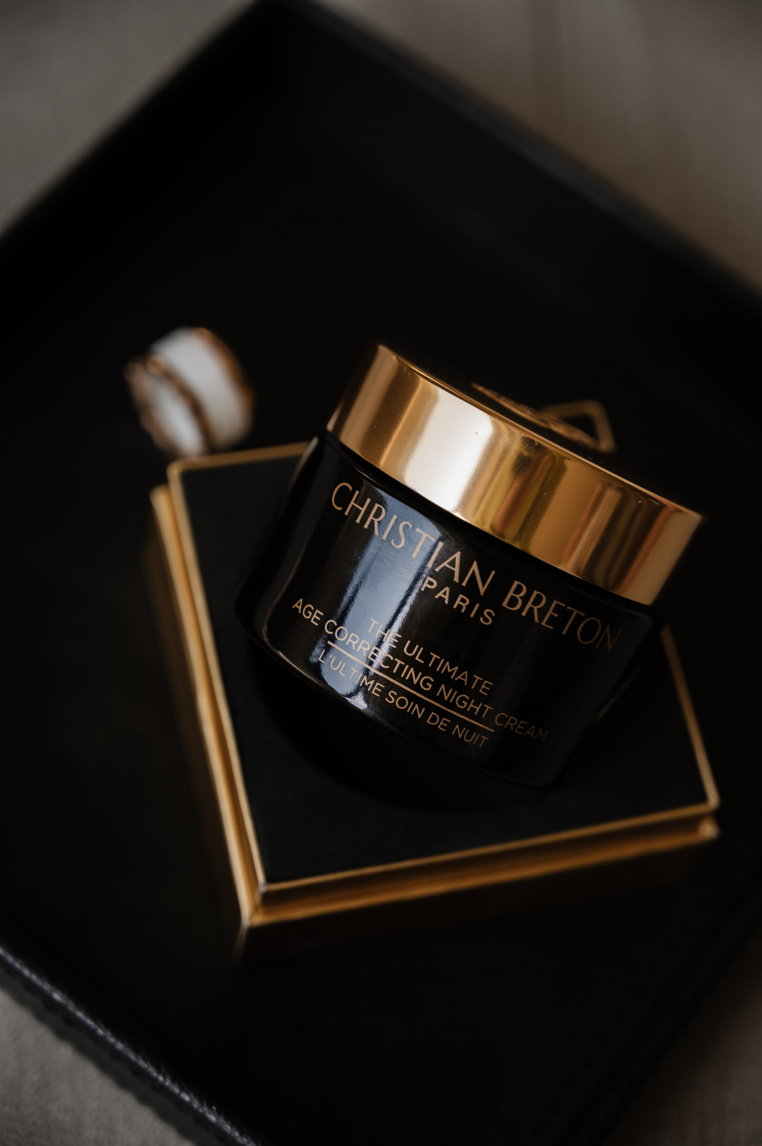 Skin&Care beauty shop. ANNA-MARIA PHOTO CONTENT CREATOR — фотограф, естет, художник і візуальний експерт Instagram у Празі