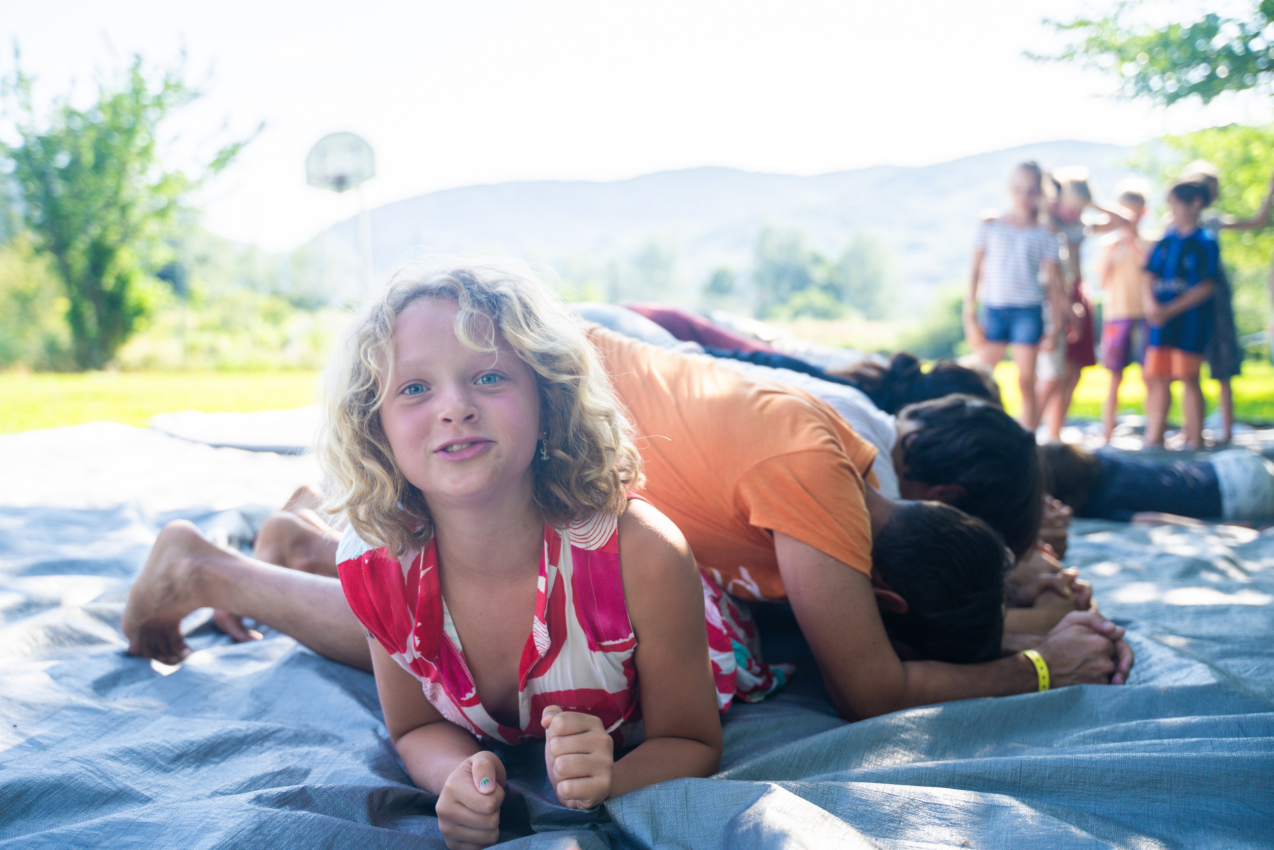 Детская игровая контактная импровизация. Семейные лагеря в Европе с Ниной Янечковой и Ириной Зиновьевой