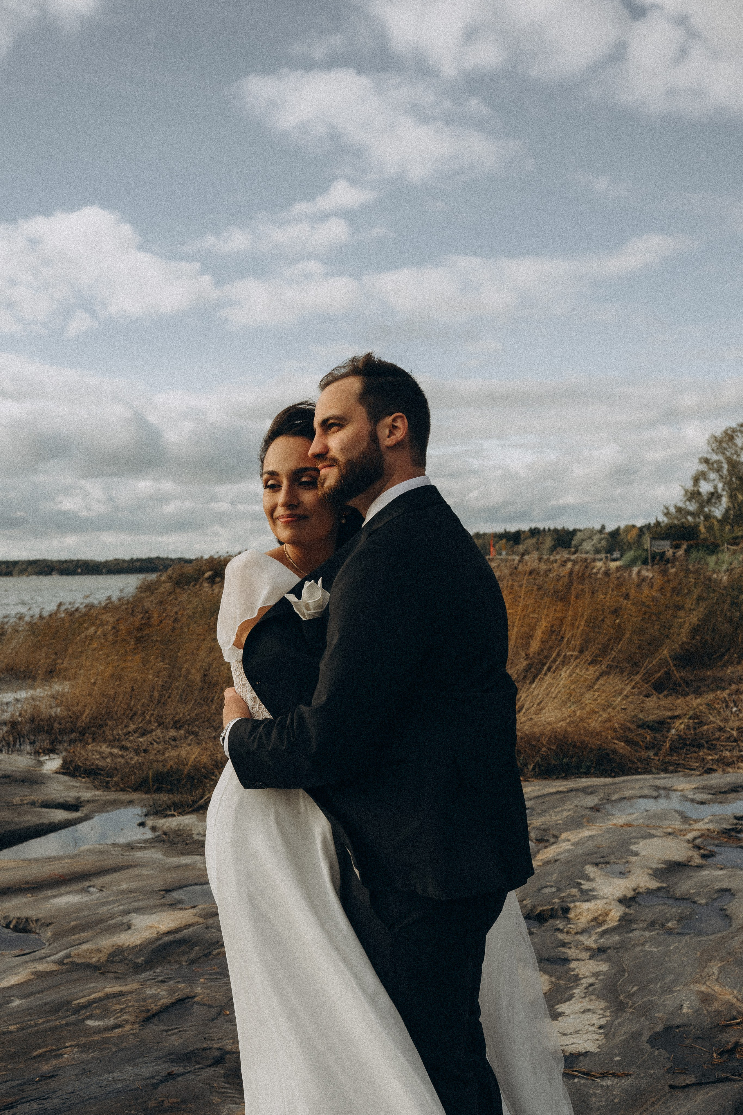 W&S. Wedding and portrait photographer in Helsinki Vickan O