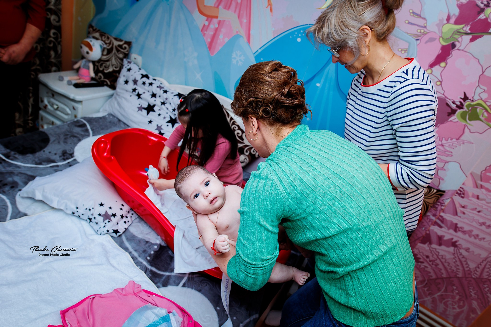 Botez. Dream Studio Galați – ședințe foto profesionale pentru familie, portrete și evenimente