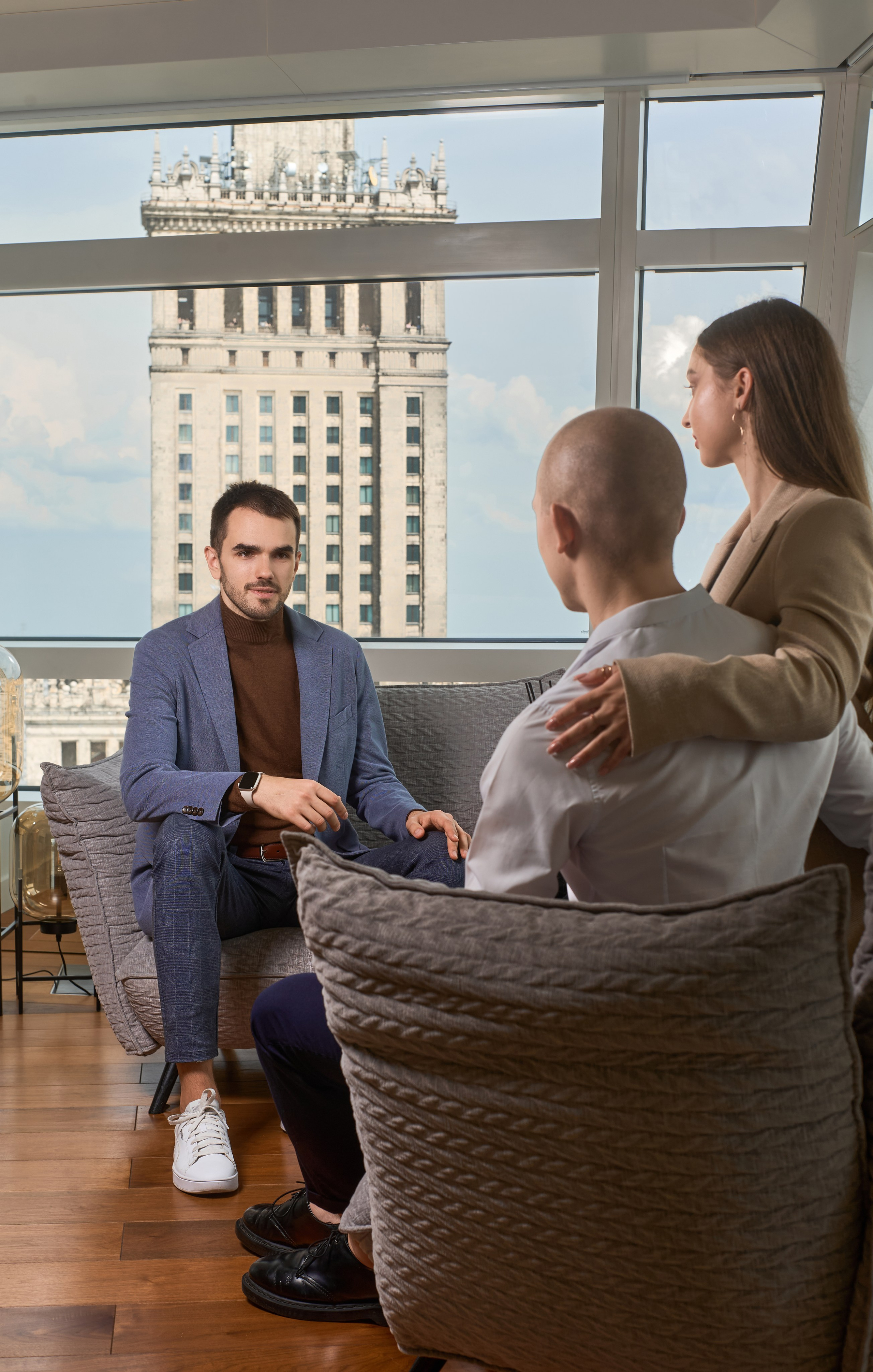 Reklamowa sesja zdjęciowa dla agencji nieruchomości Zlota 44 – Fotografia reklamowa w Warszawie. Portrait & Fashion Photographer | Сannes, Paris, Monaco, Dubai, Kyiv — - Alisa Postnykova