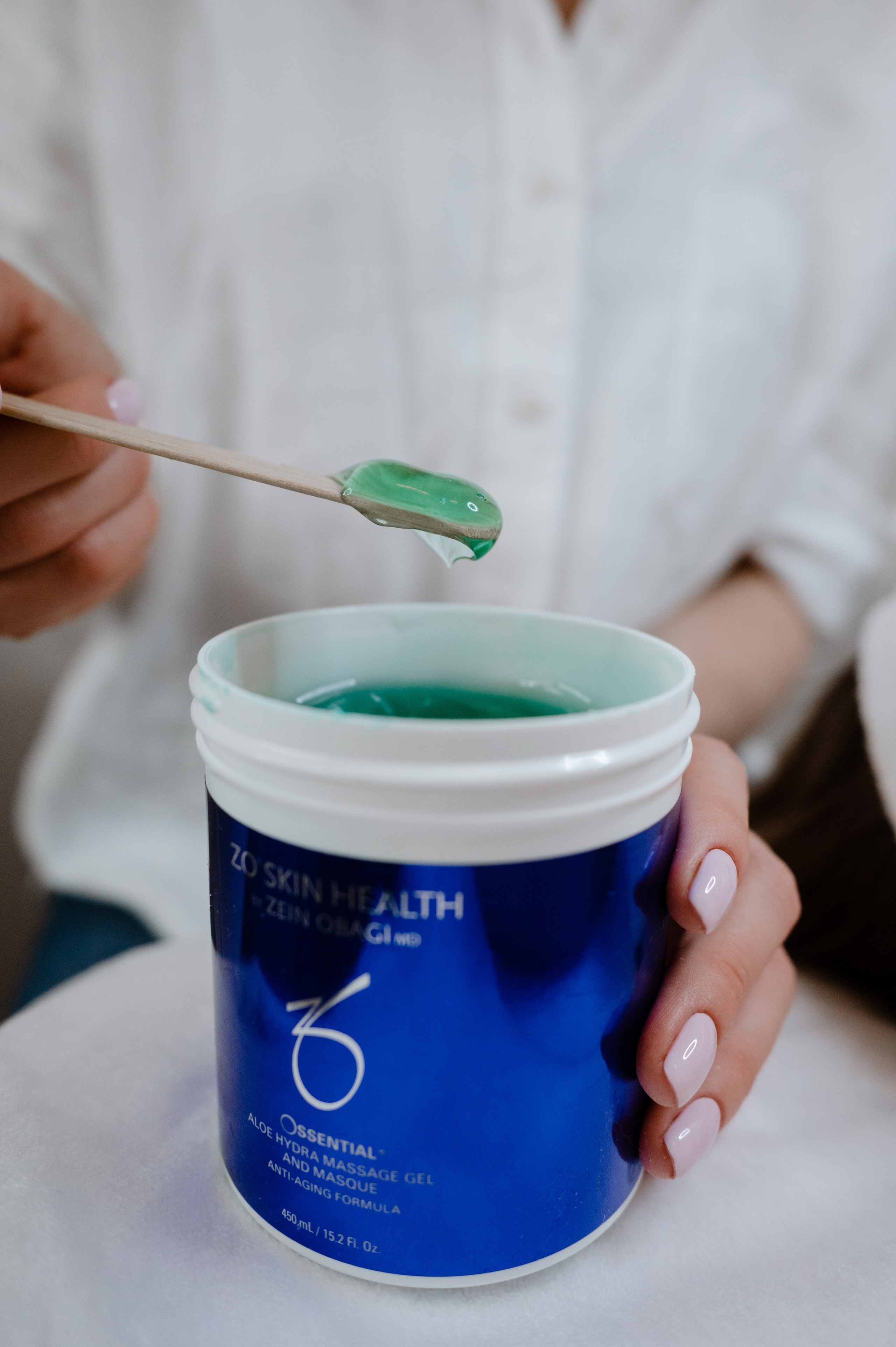 Astudio beauty studio in Prague. ANNA-MARIA PHOTO CONTENT CREATOR — photographer, aesthete, artist, and visual expert for Instagram in Prague