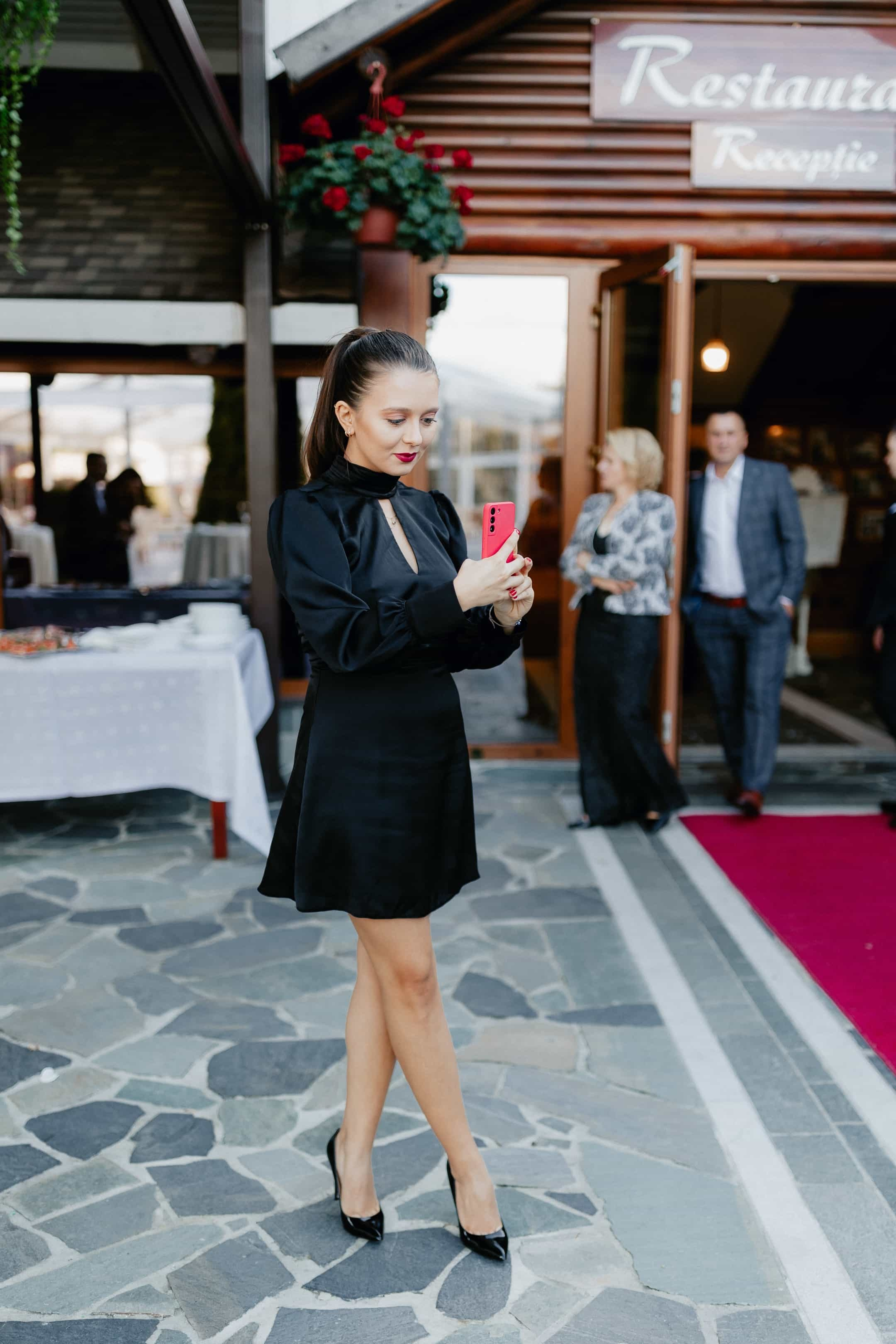 Stefanel & Elena. MovieFrames.ro