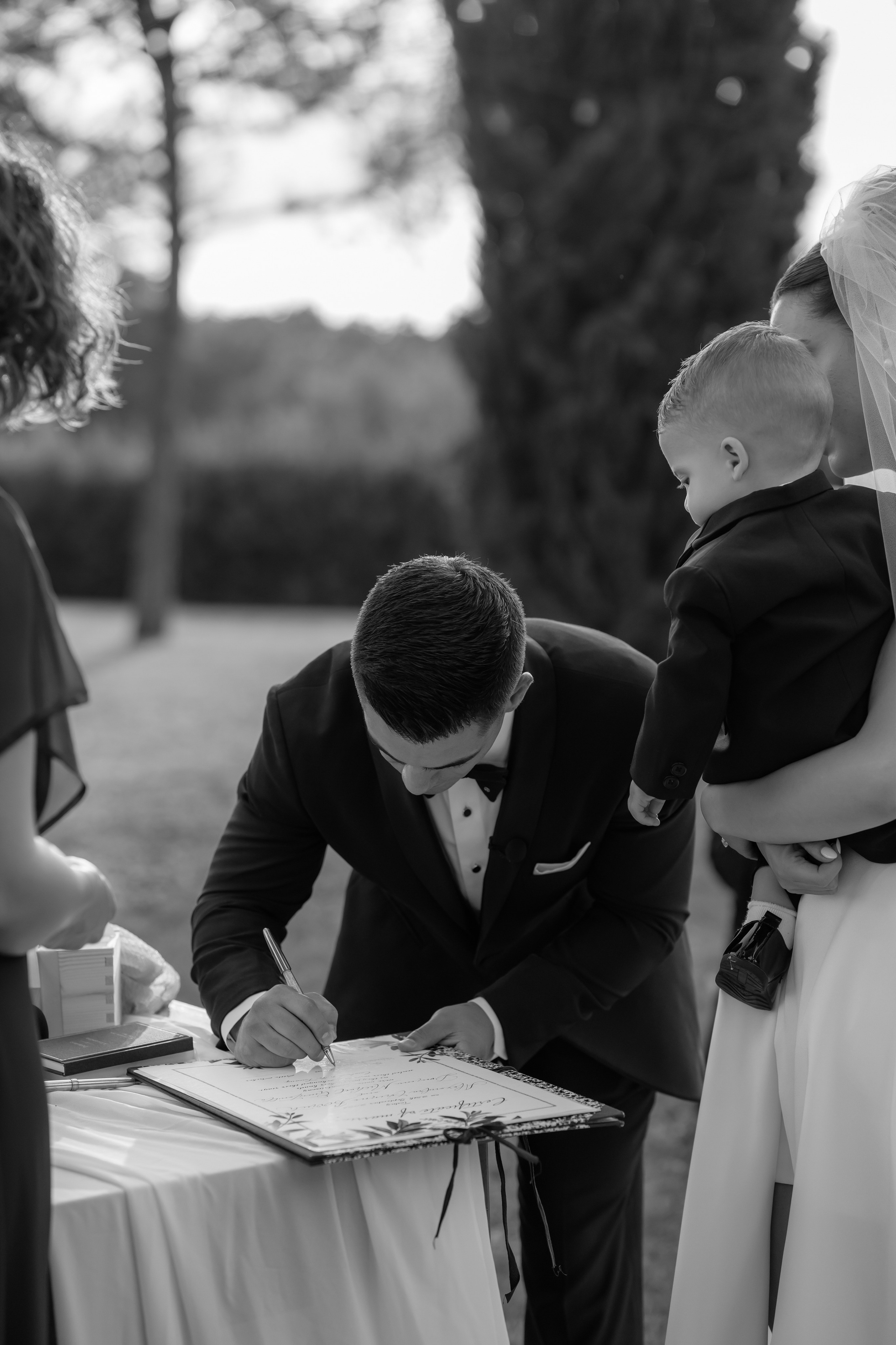 Dom&Ally. Wedding photographer Italy