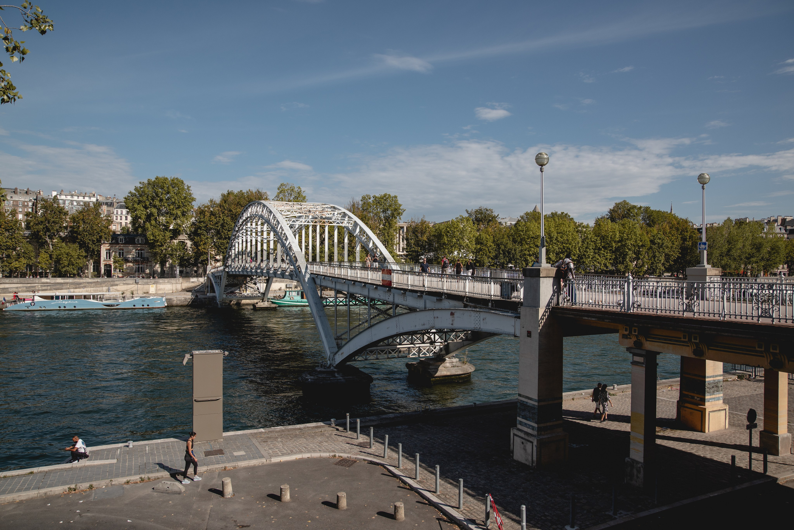 Paris. Photographe sur Cote d’Azur. Portraits de familles, couples, enfants, événements