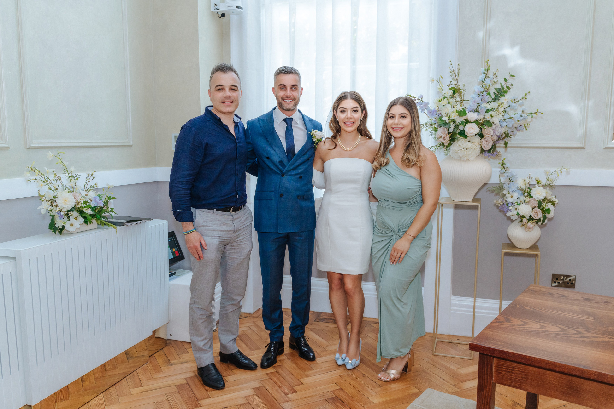 Civil ceremony at Chelsea Old Town Hall,  Wedding in Chelsea, Wedding in London,  wedding photographer in Chelsea, wedding photographer in London