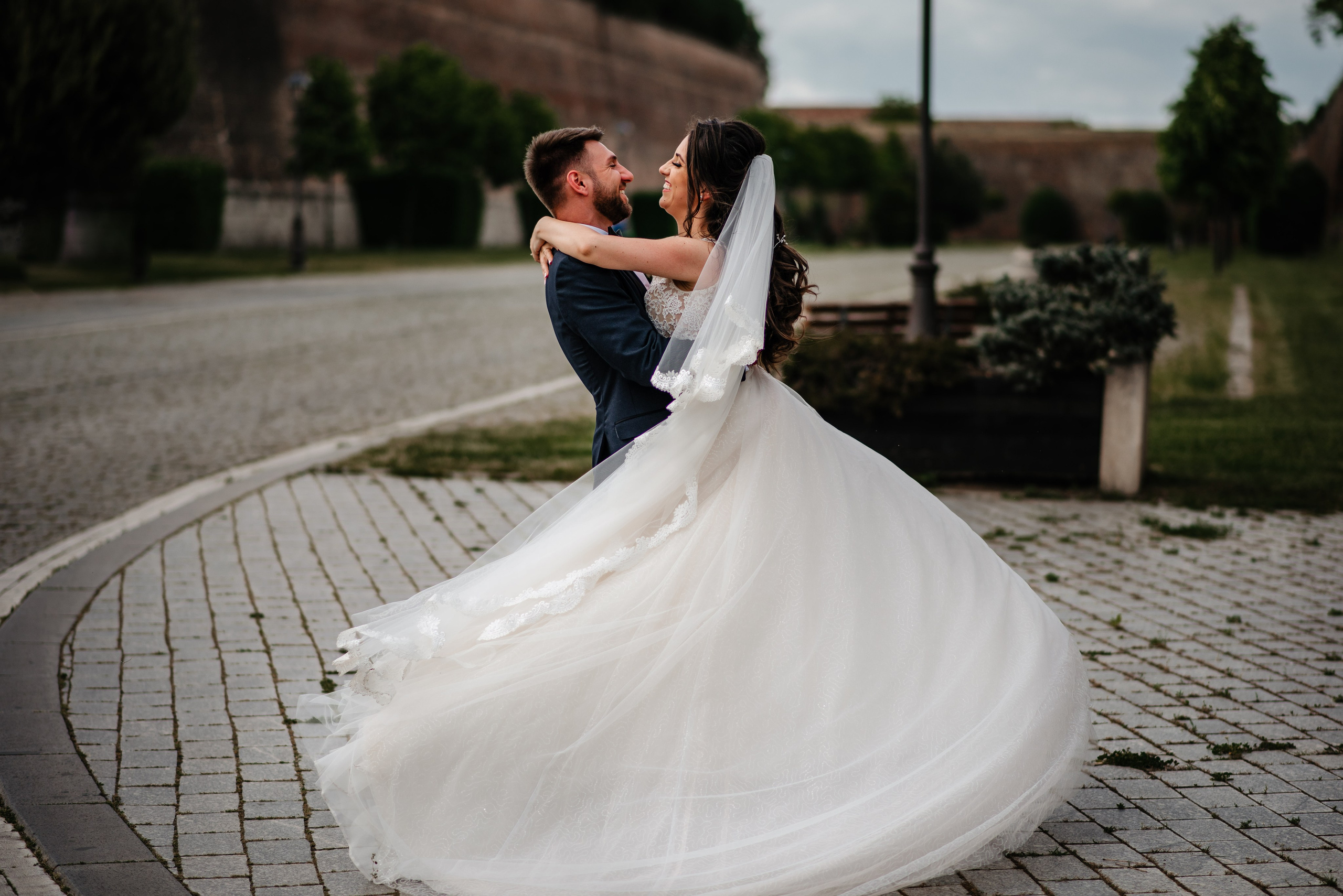 Radu Rahovan Fotograf de nuntǎ Cluj - Alba - Bistrița - Maramureș - Satu Mare - Sǎlaj - Târgu Mureș