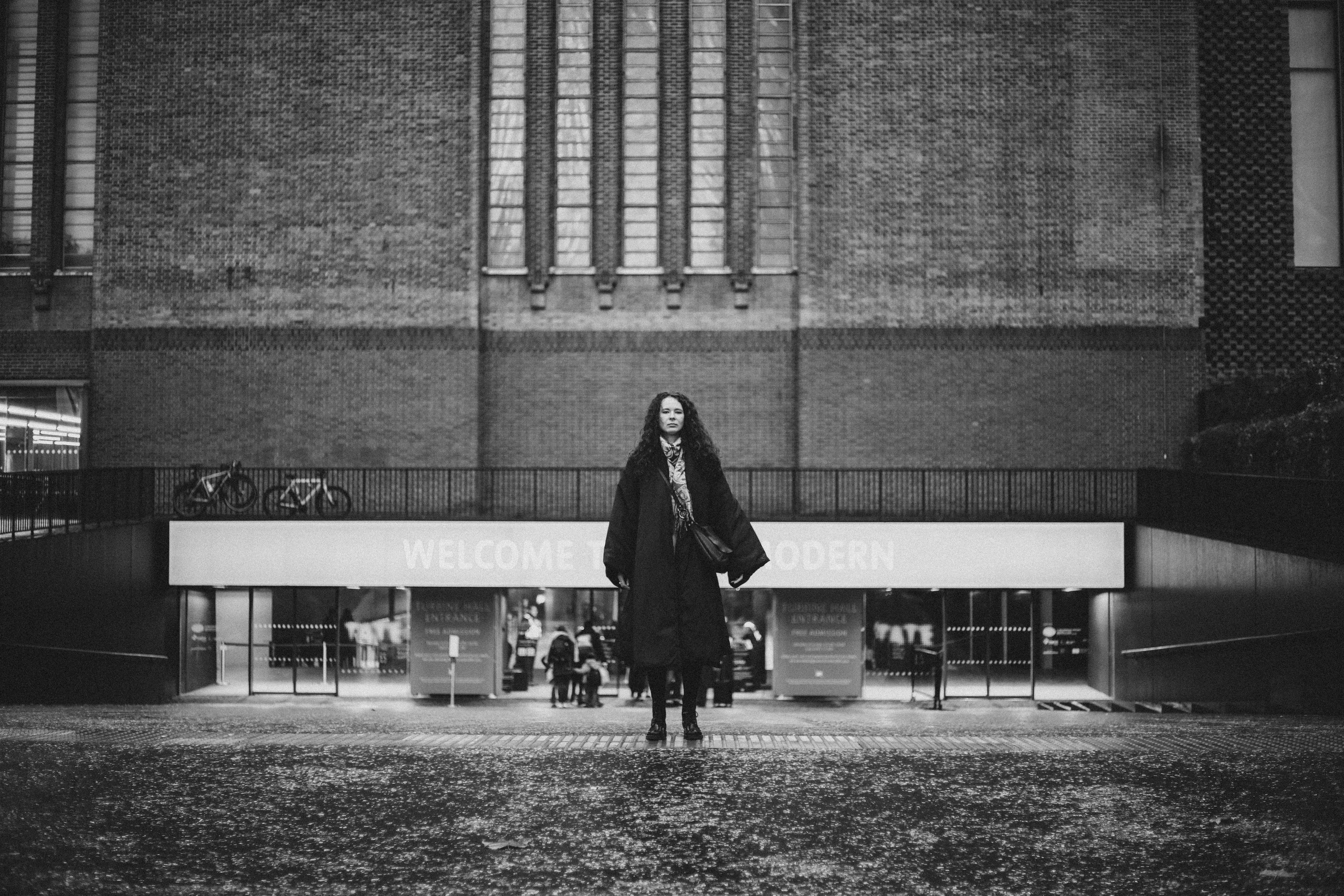 Liza Tate Modern. Victoria Dini. Art photography in London / Folkestone, UK