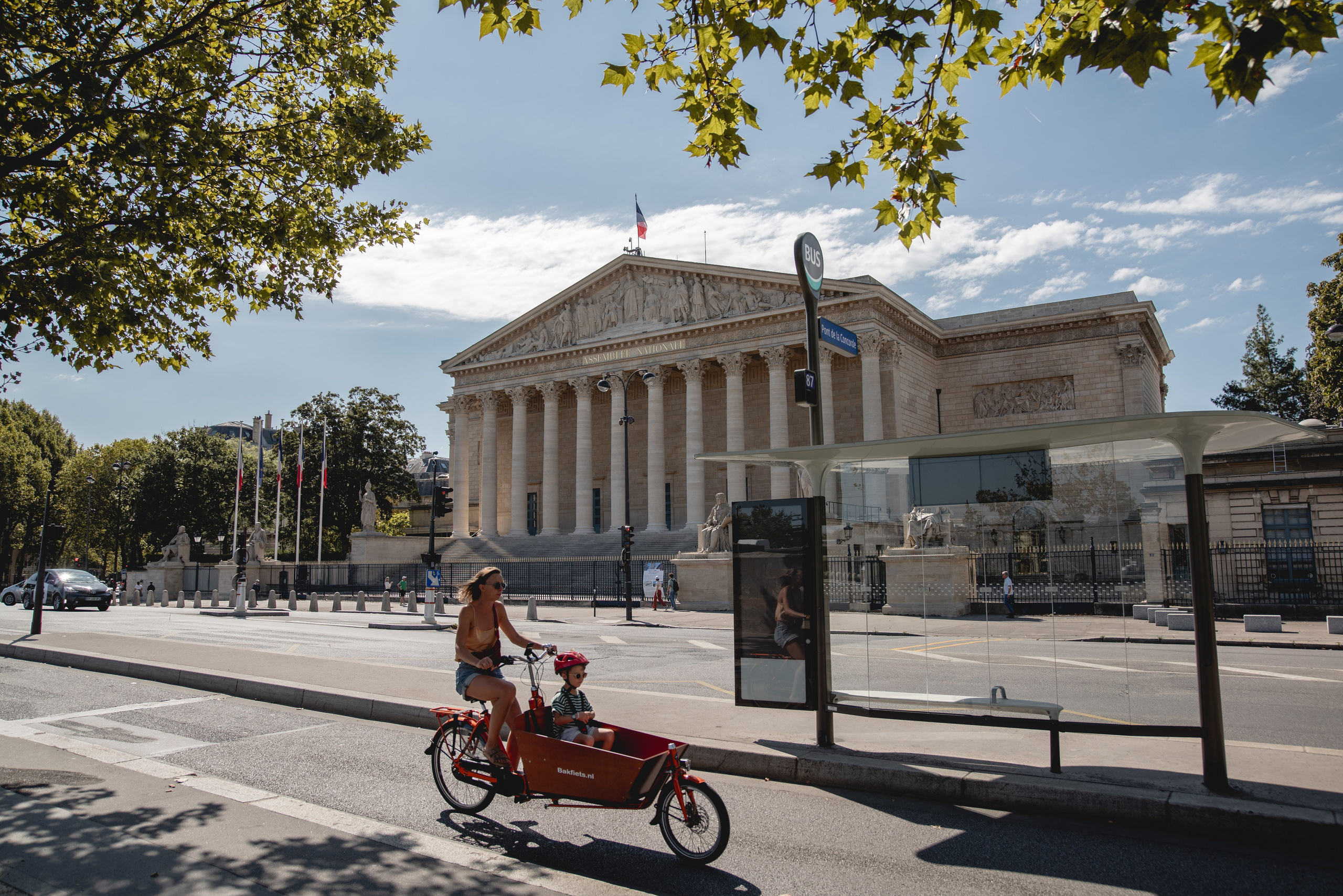 Paris. Photographe sur Cote d’Azur. Portraits de familles, couples, enfants, événements
