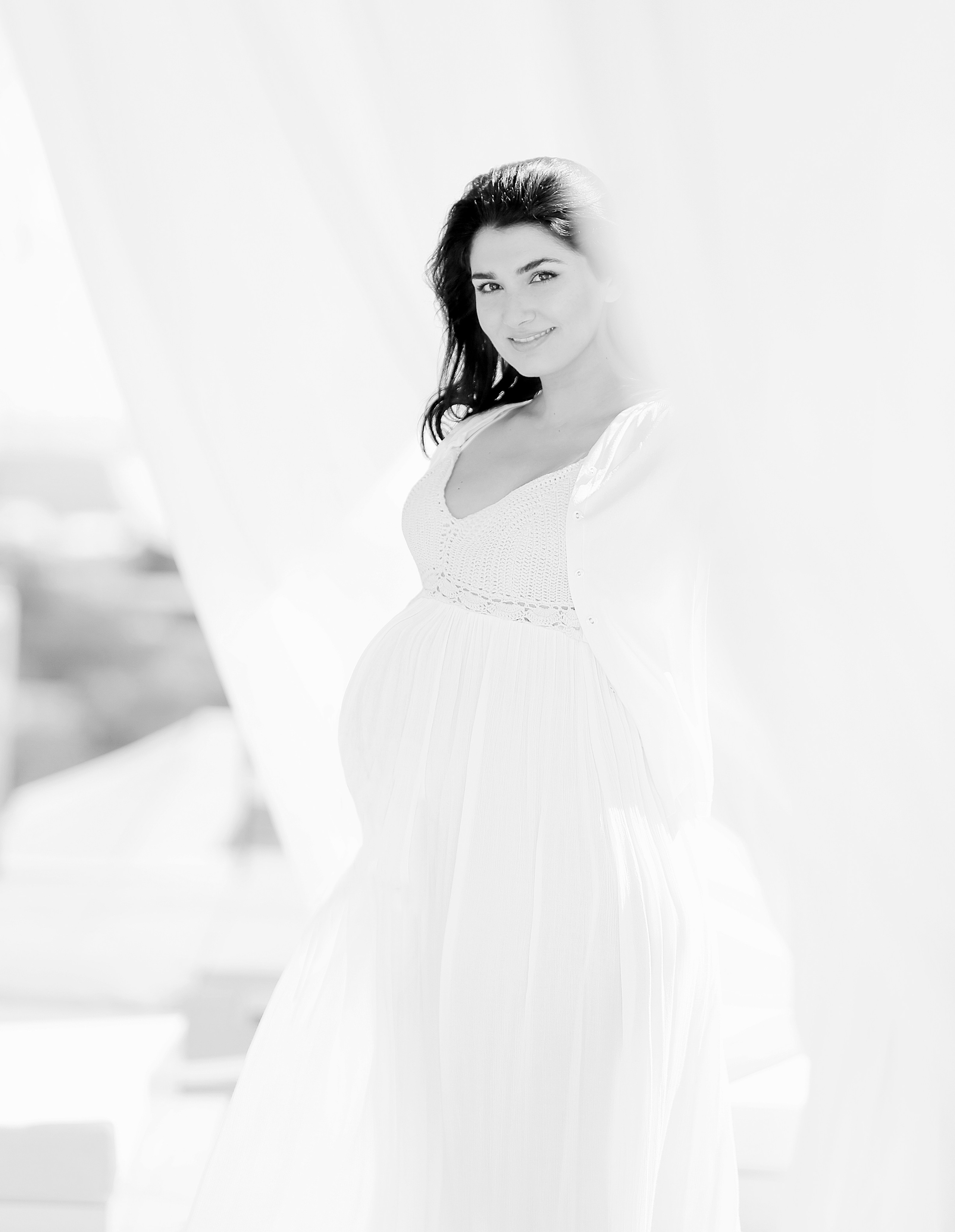 Pregnancy. Luxury wedding, portrait, family photographer over Europe