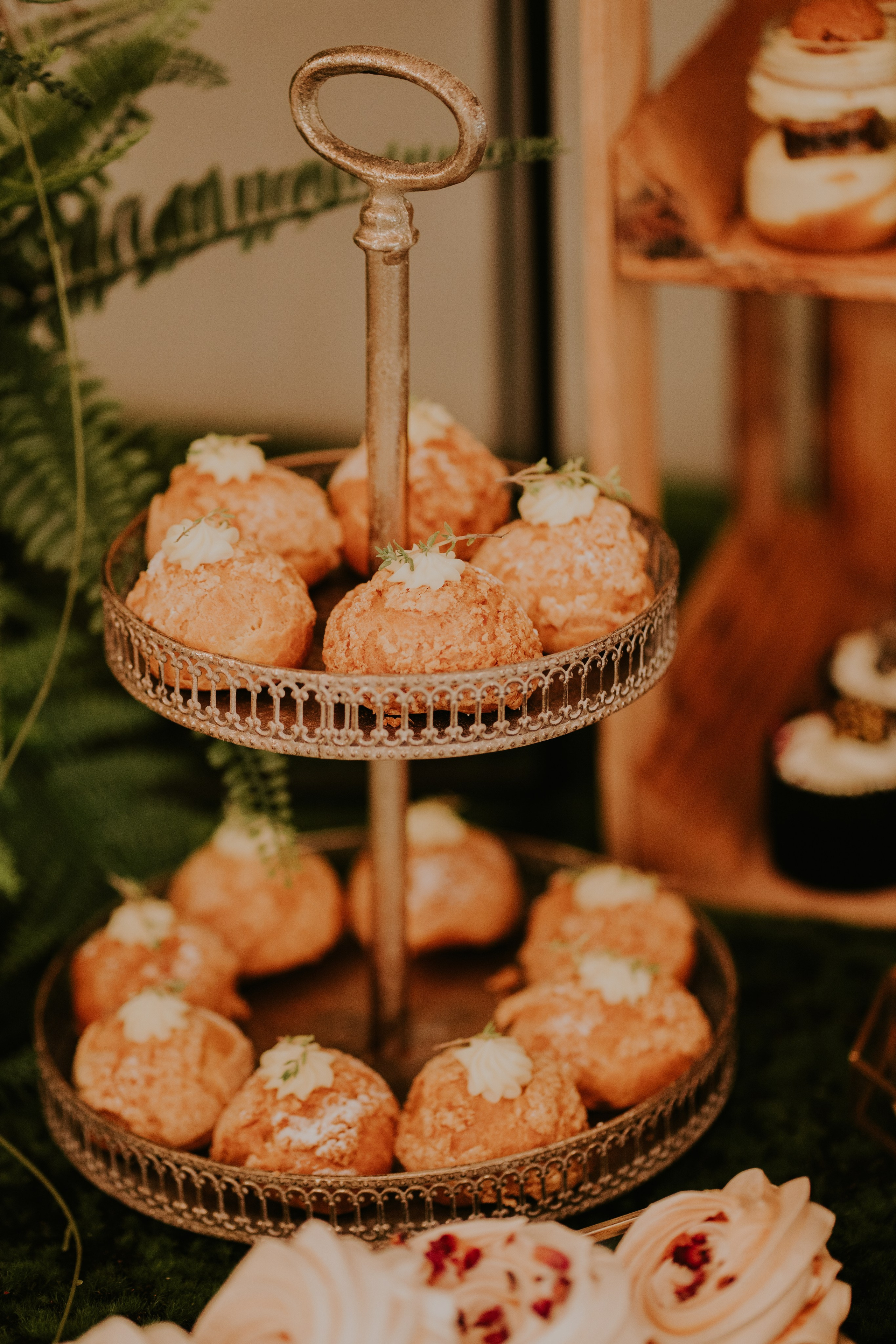 Sala Koralowa w Jaworzu: Opowieść o ślubie Nikoli i Kacpra. Karkowskafoto - fotografia miłości