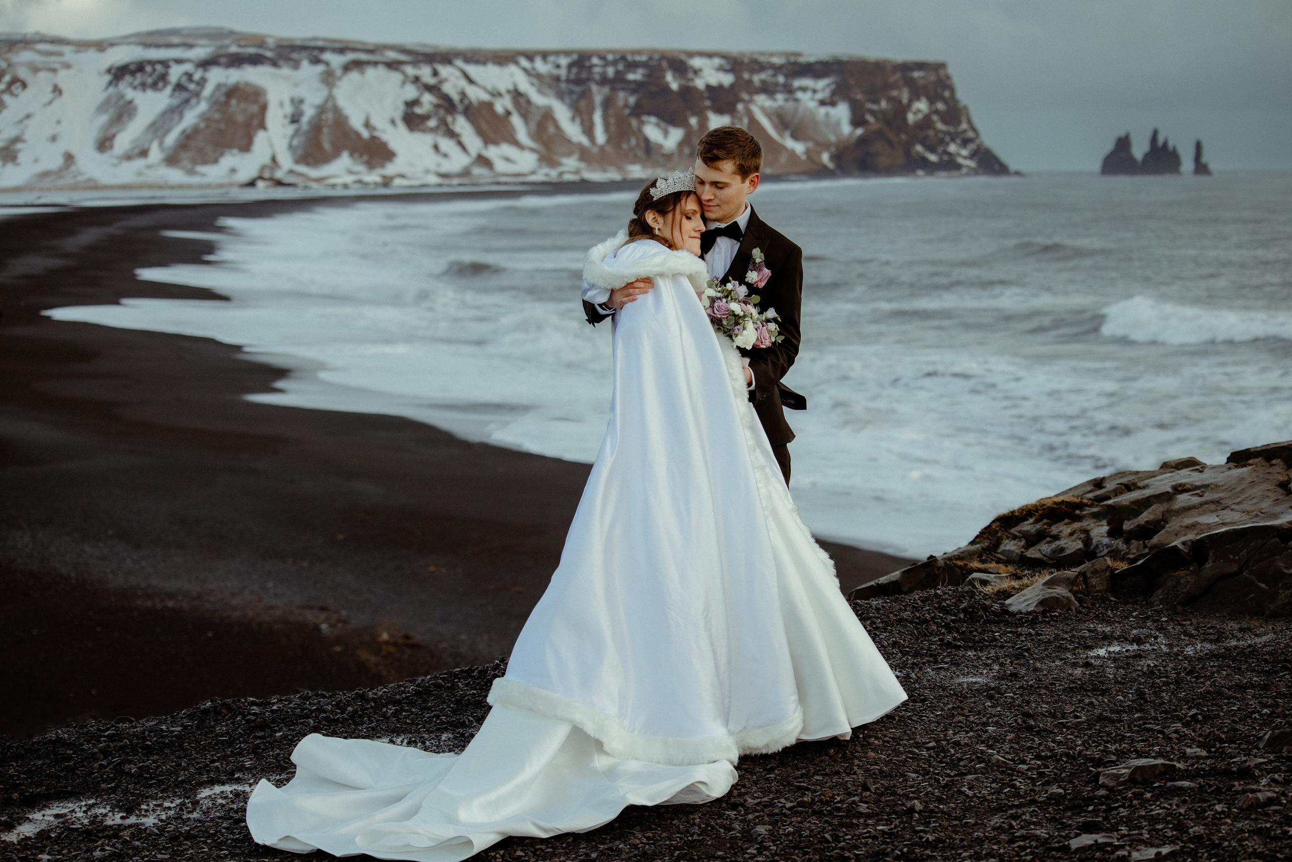 Snowy Elopement in Iceland. Iceland elopement photo and video | Nikolaichik Photo